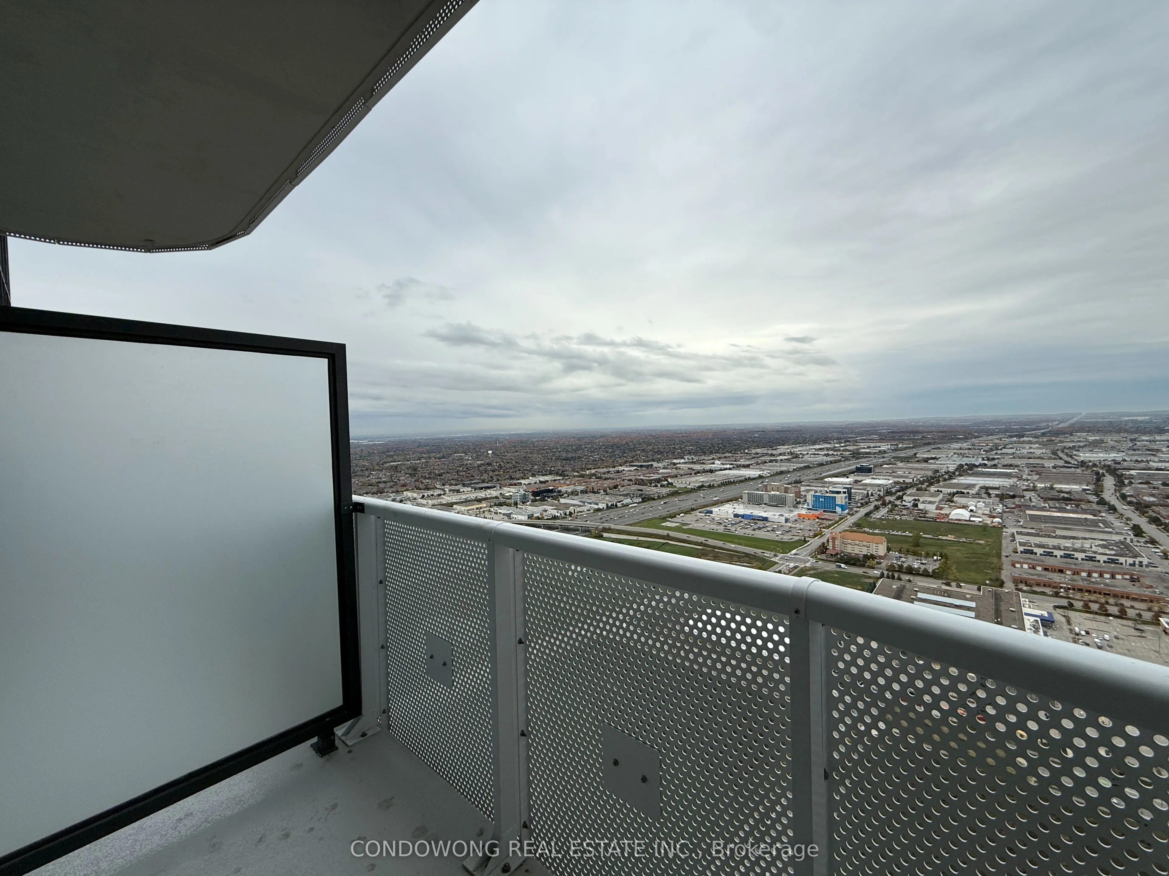 225 Commerce Street, #5811