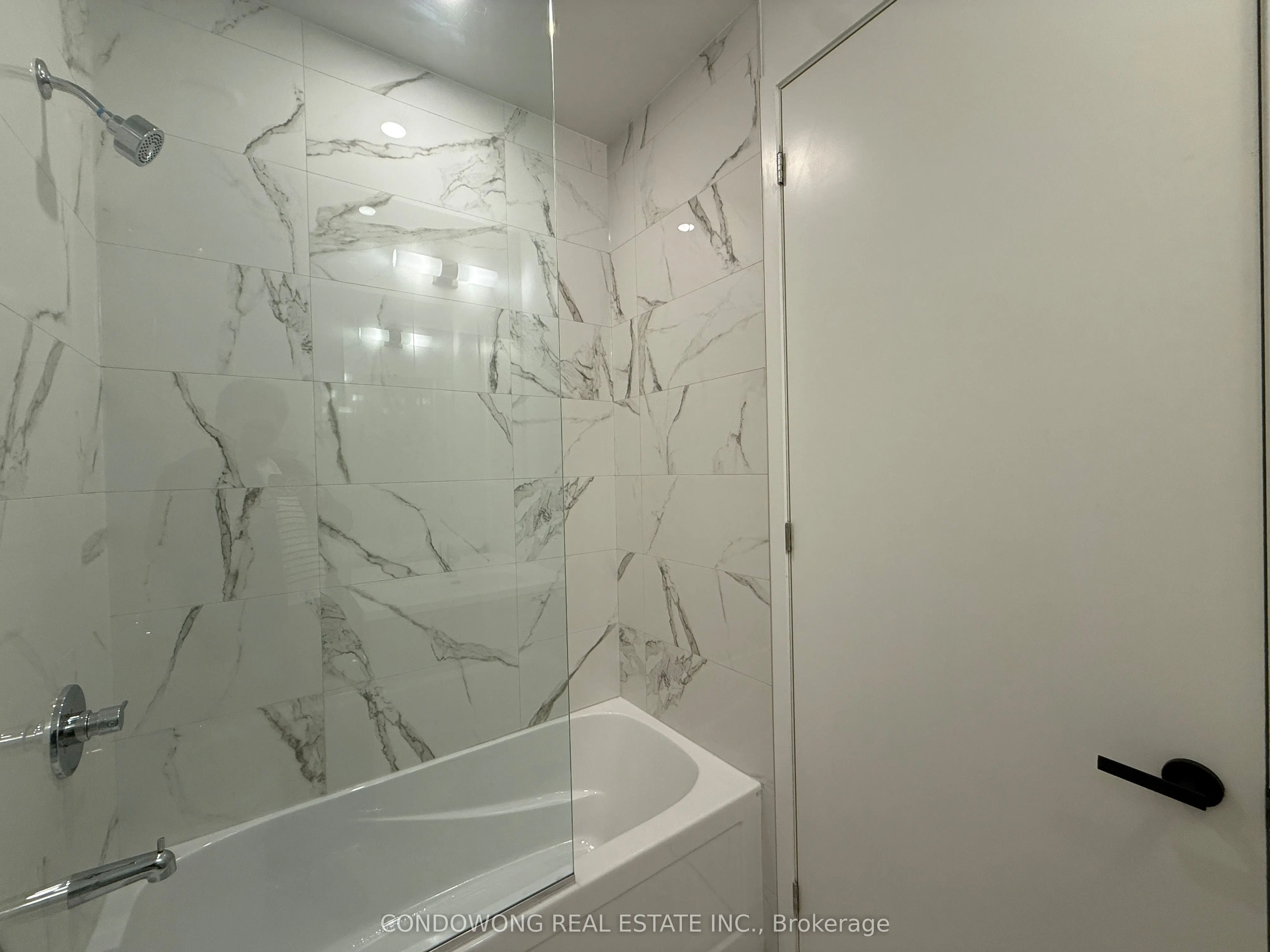 225 Commerce Street, #5811