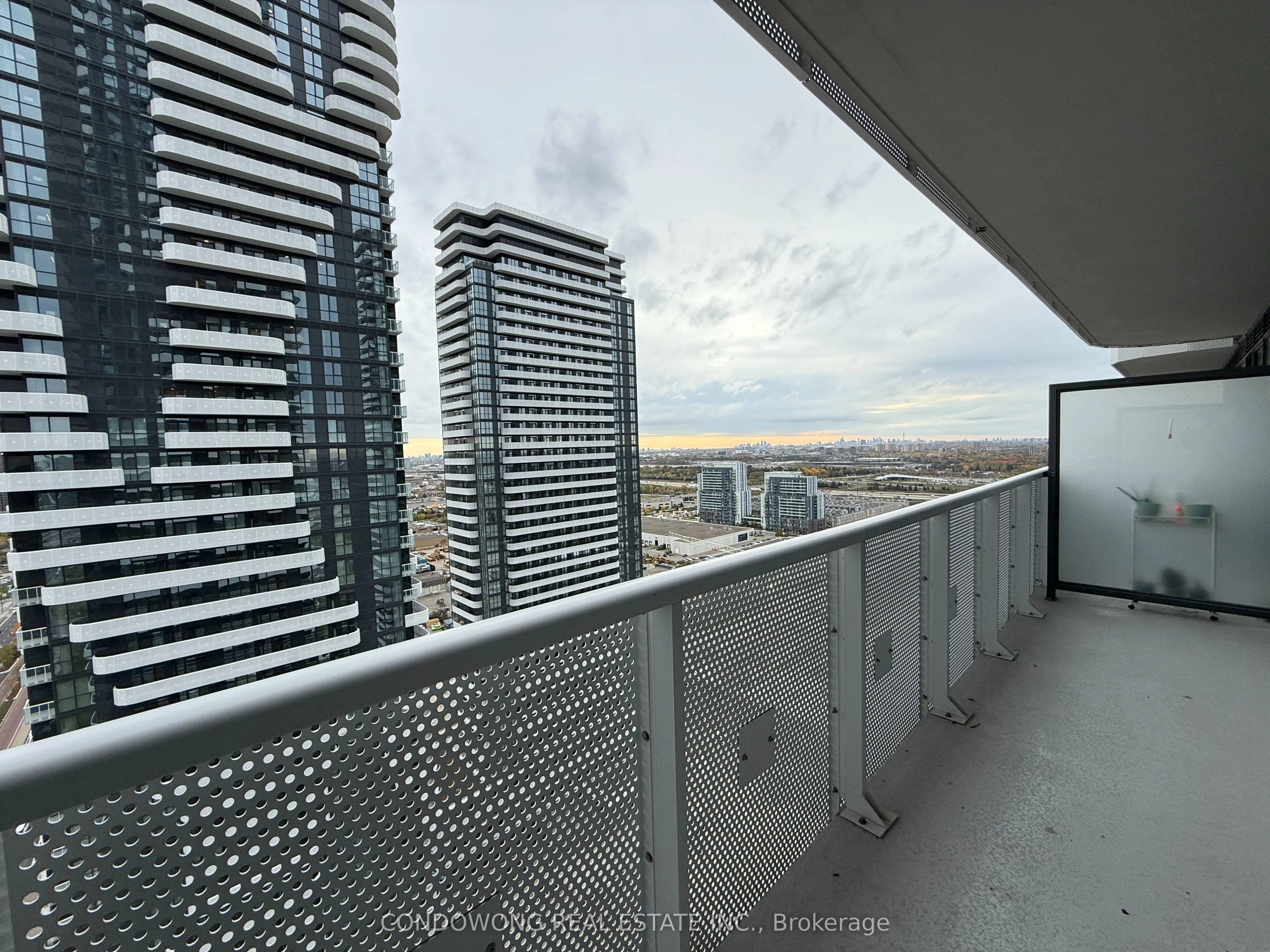 225 Commerce Street, #3115