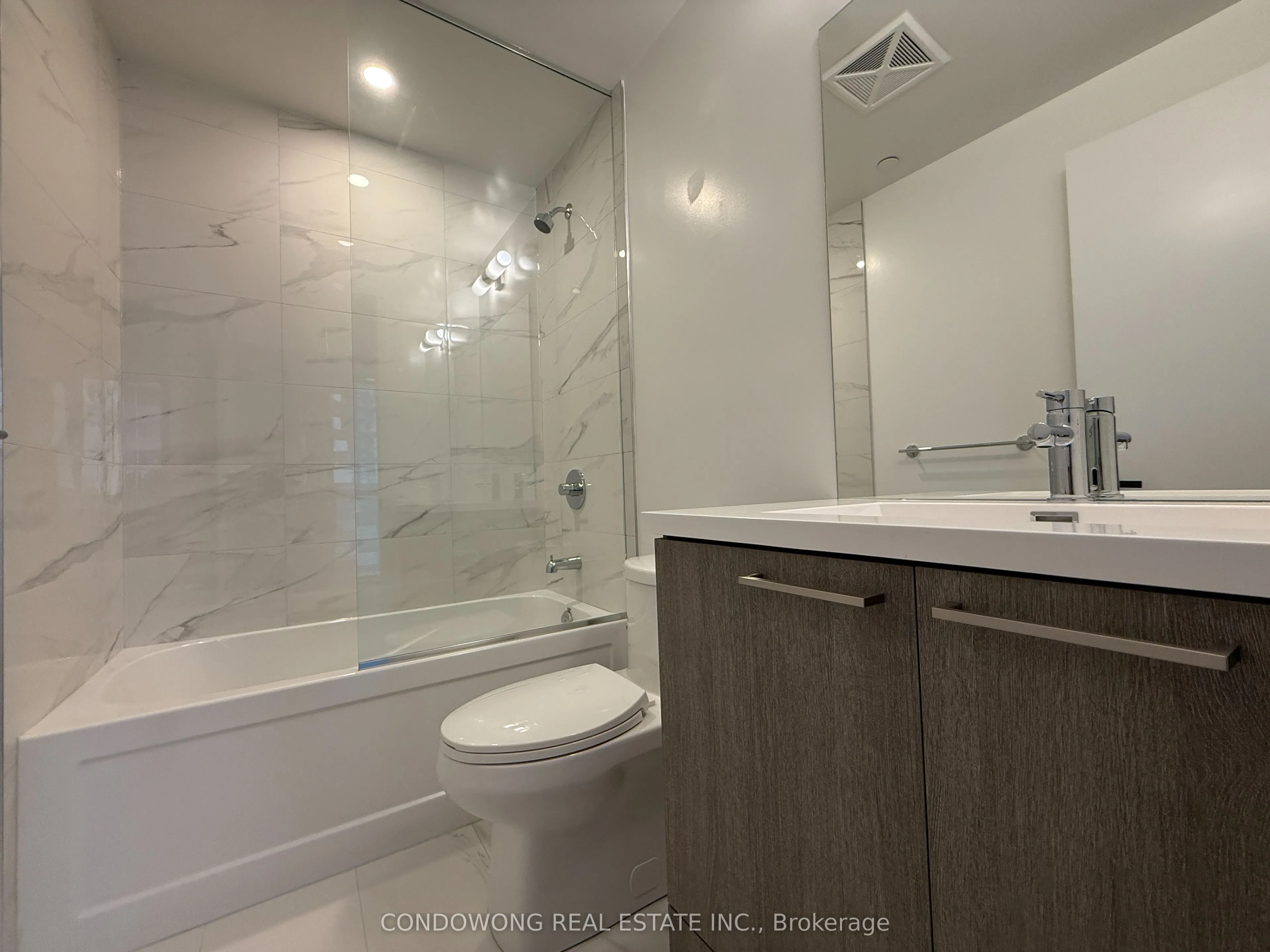 225 Commerce Street, #3115
