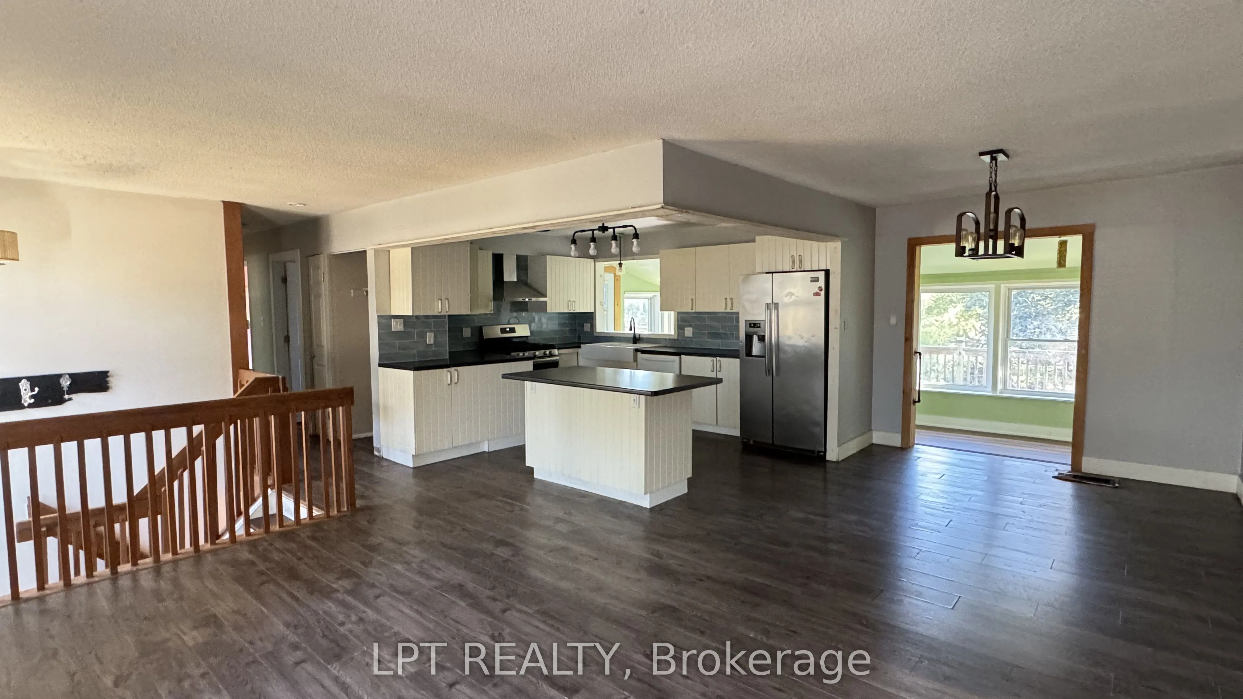 209 Sunset Crescent