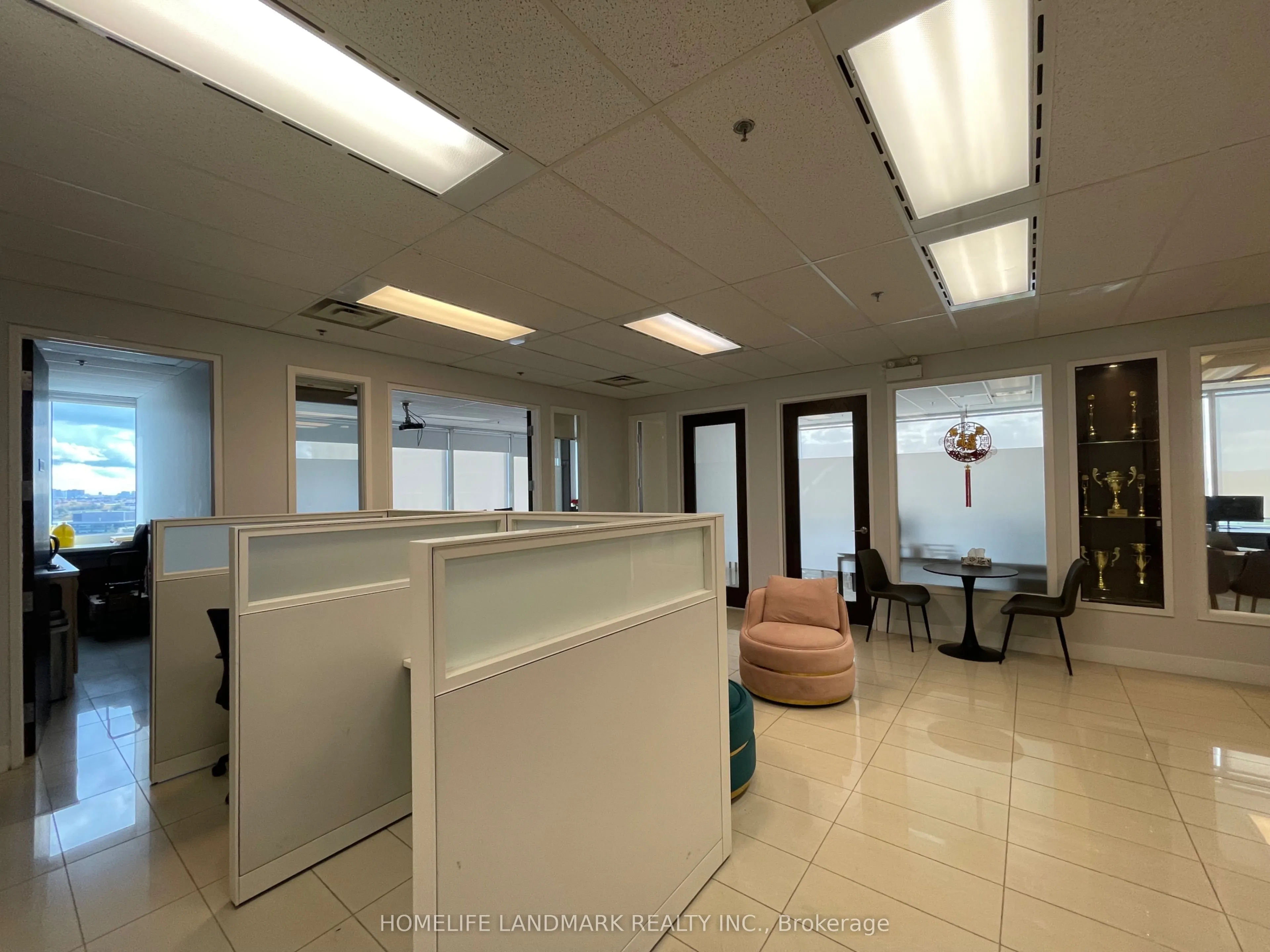 3601 7 Highway E, #908