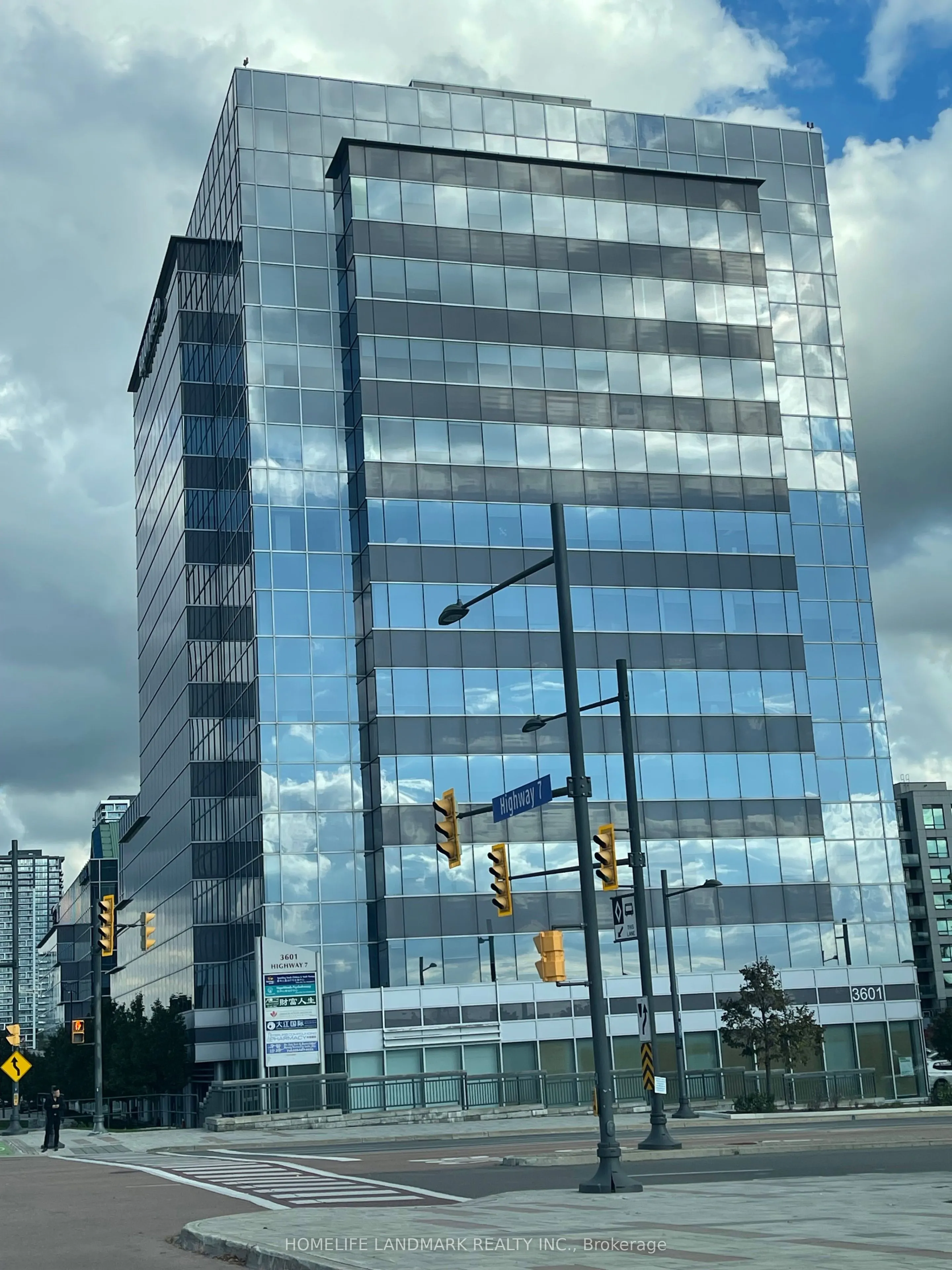 3601 7 Highway E, #908