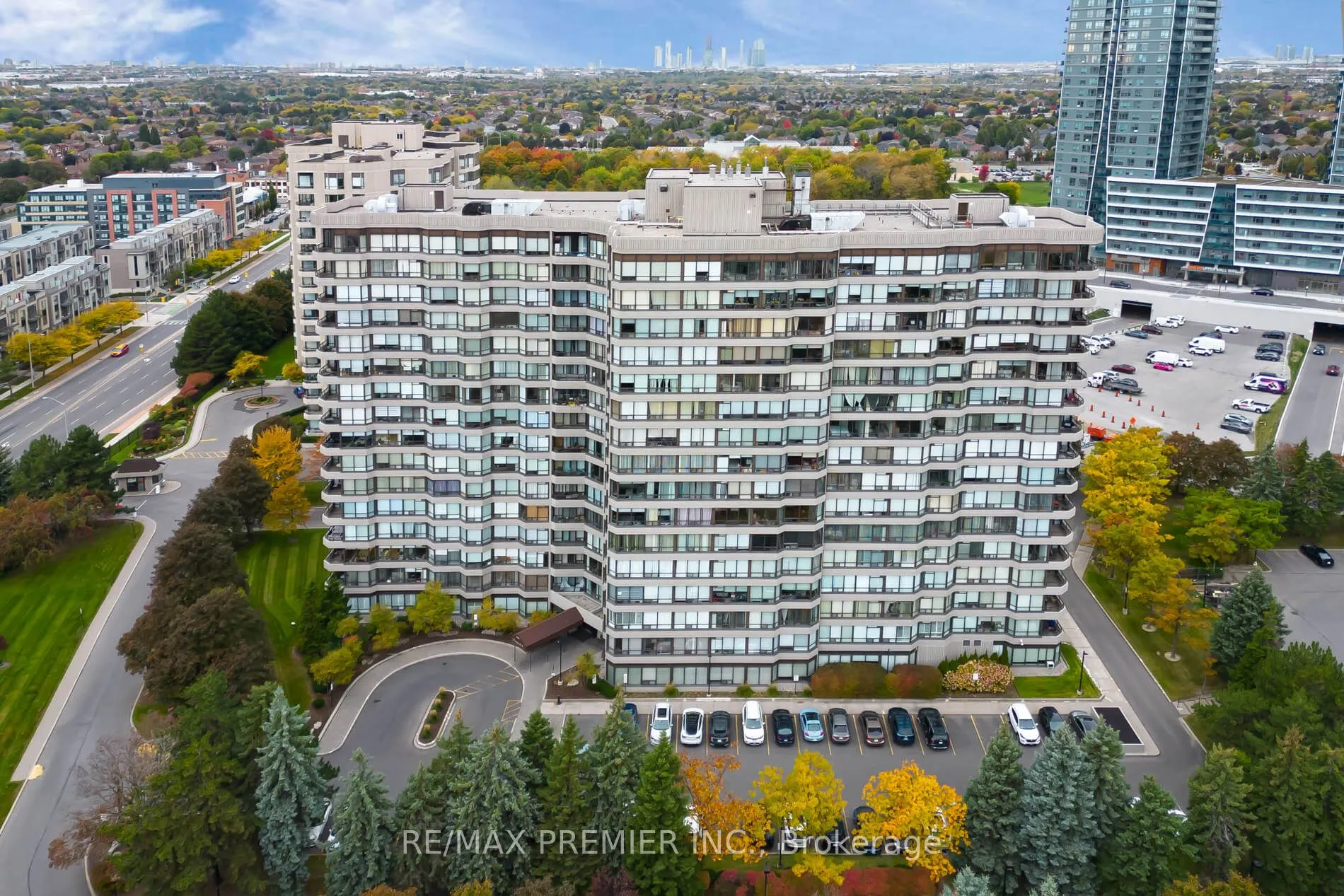 7440 Bathurst Street, #1614