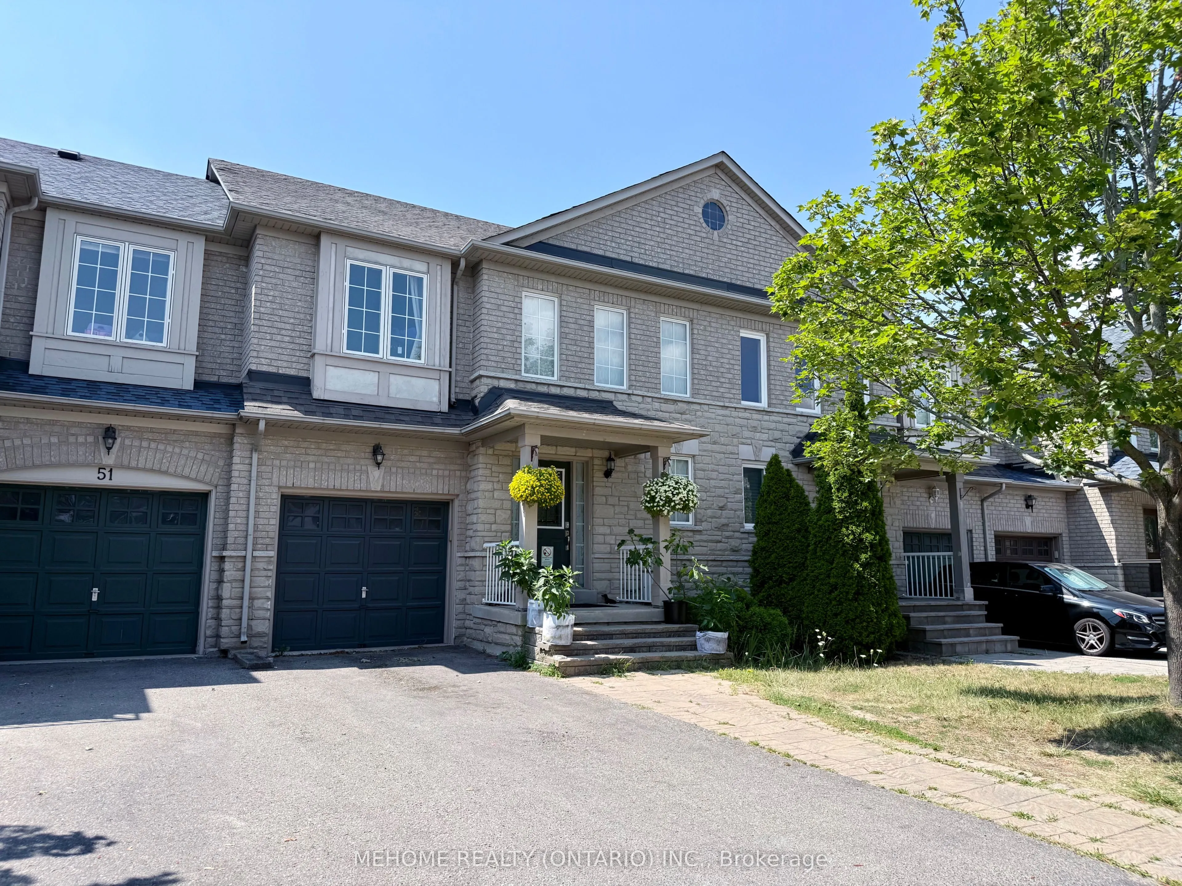 49 Selkirk Drive