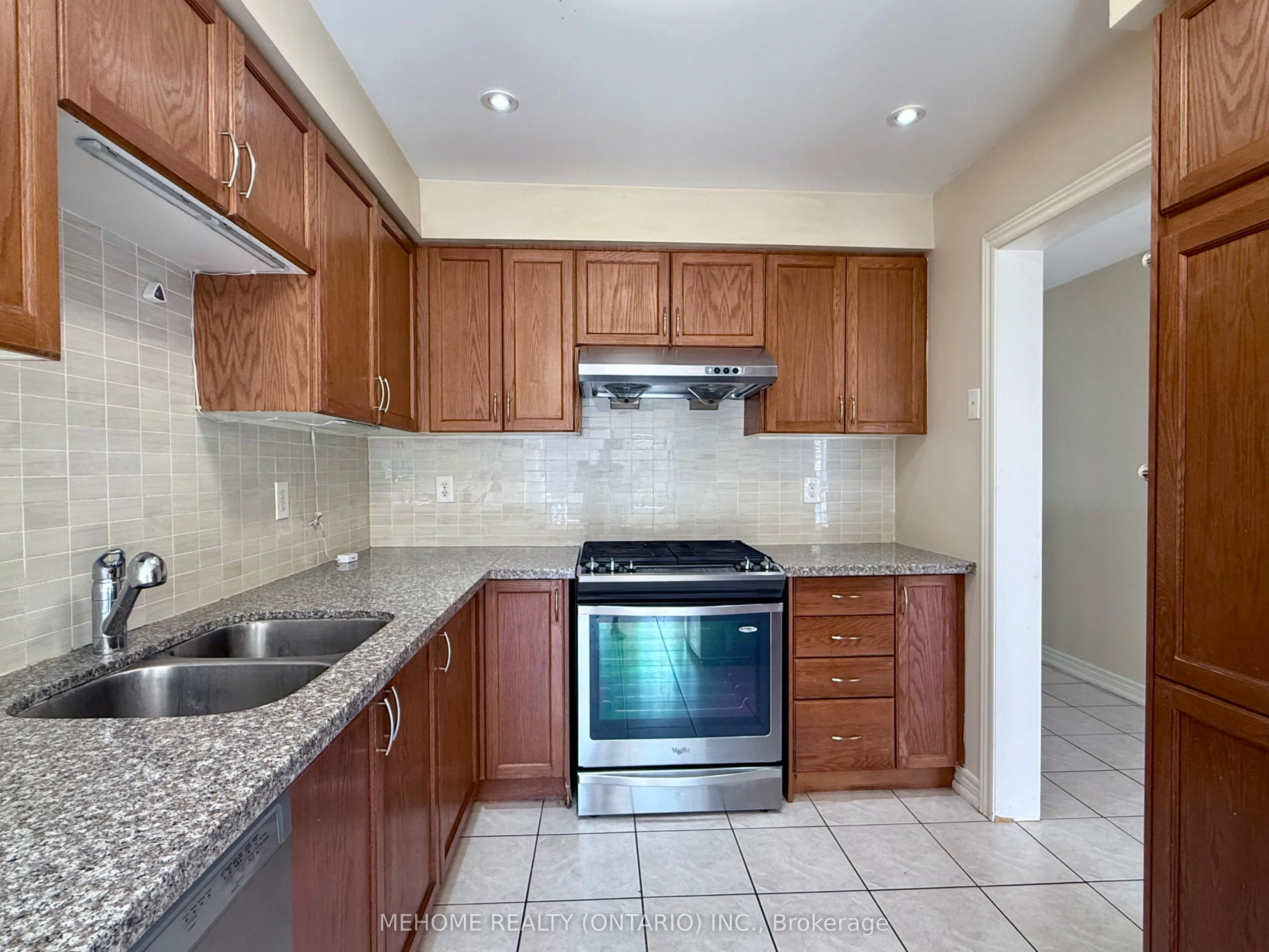 49 Selkirk Drive