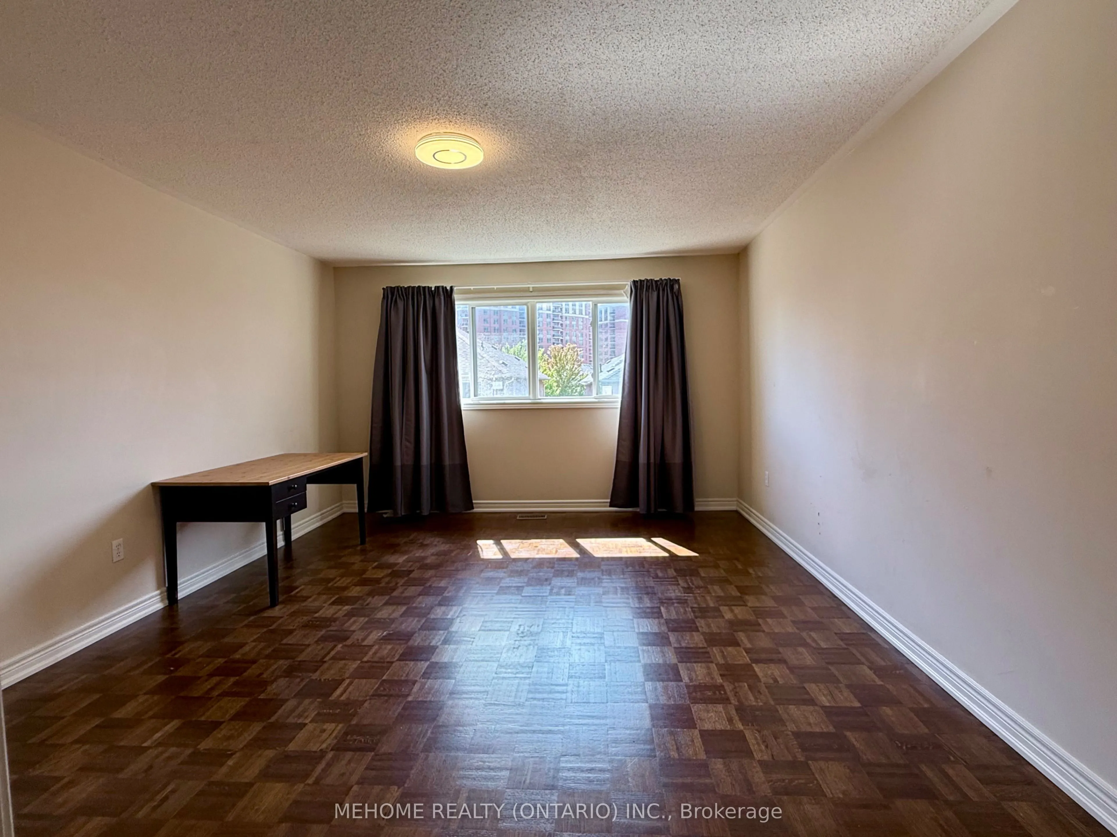 49 Selkirk Drive
