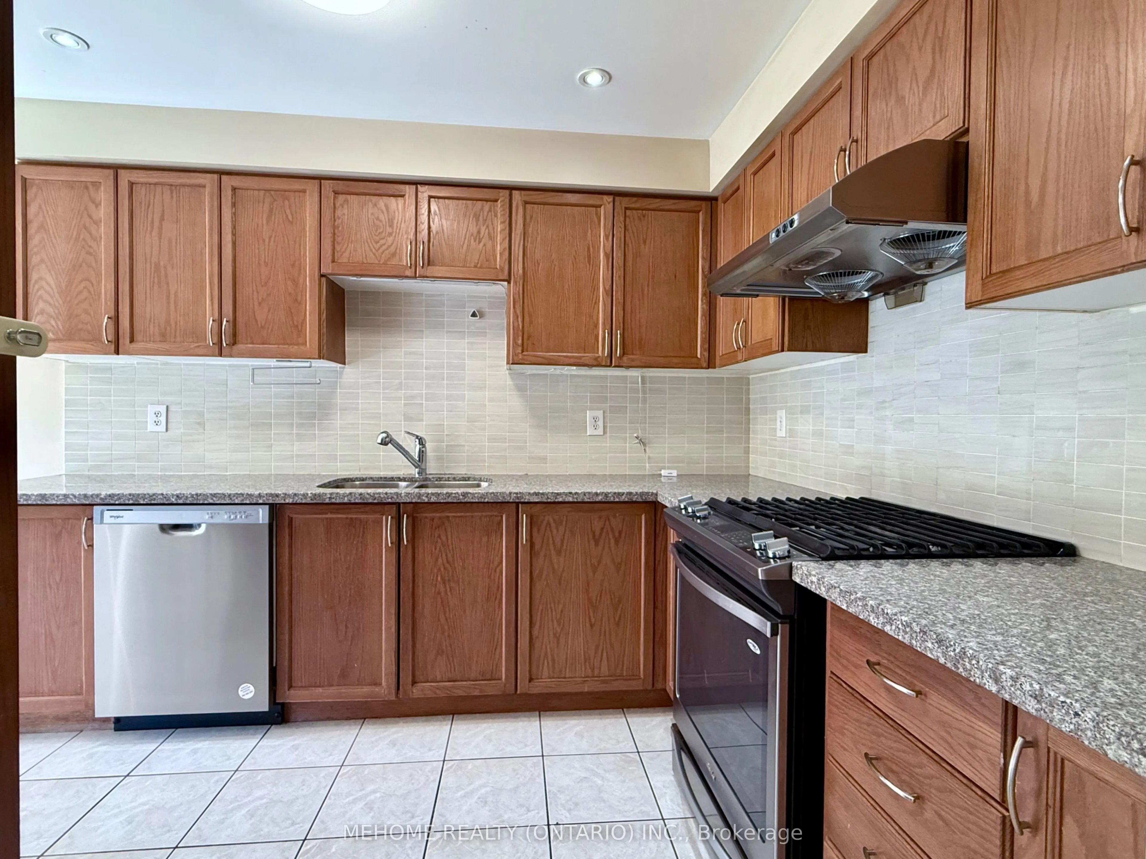 49 Selkirk Drive