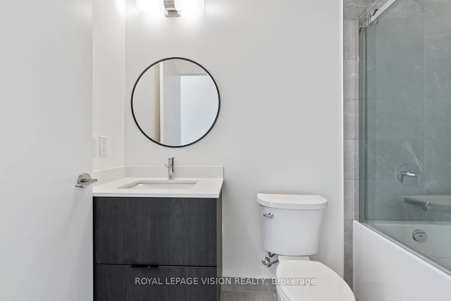 6 David Eyer Road, #907