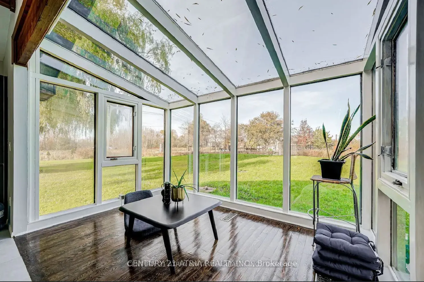 5268 Bethesda Side Road