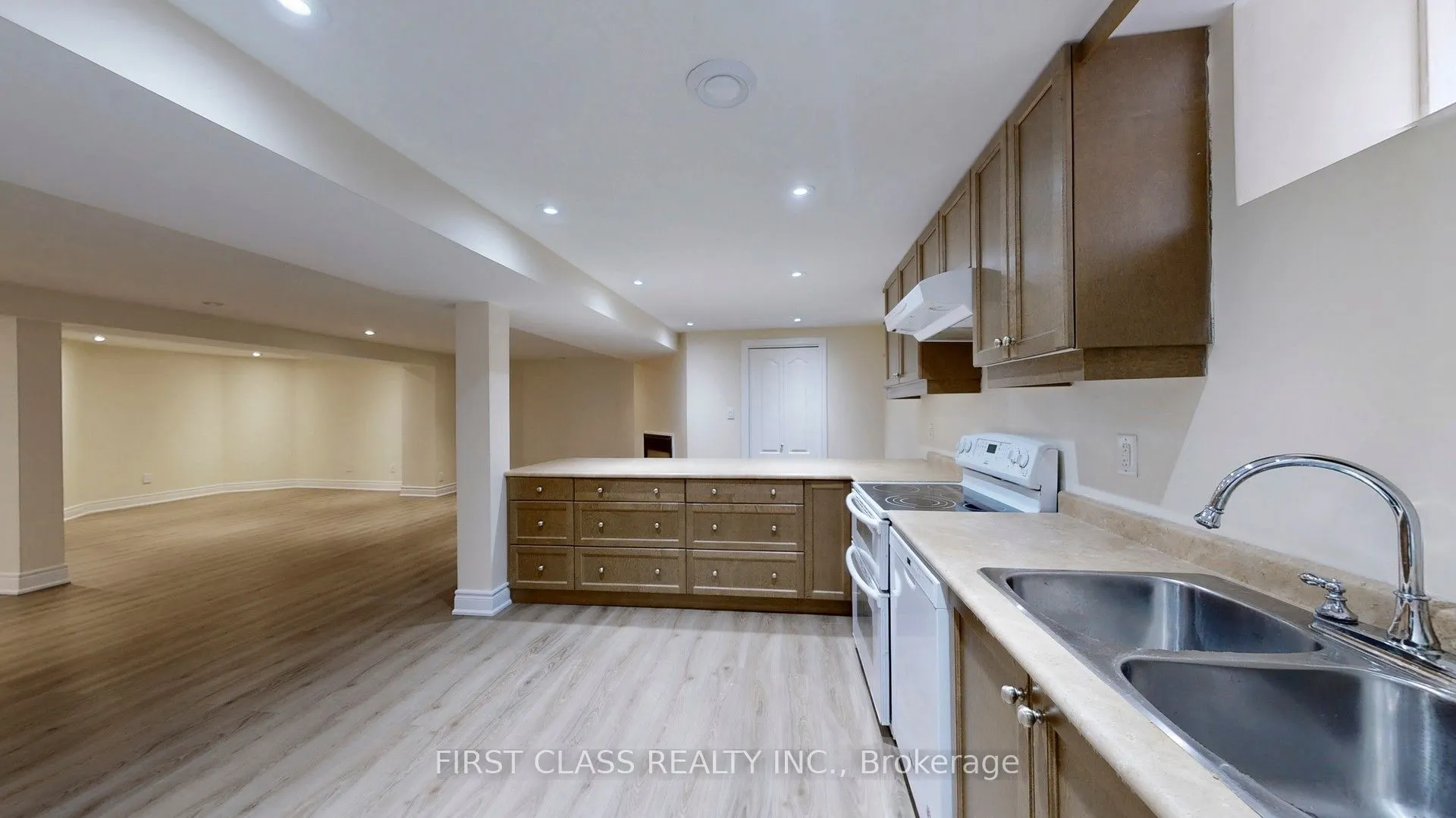 116 Kinloch Crescent