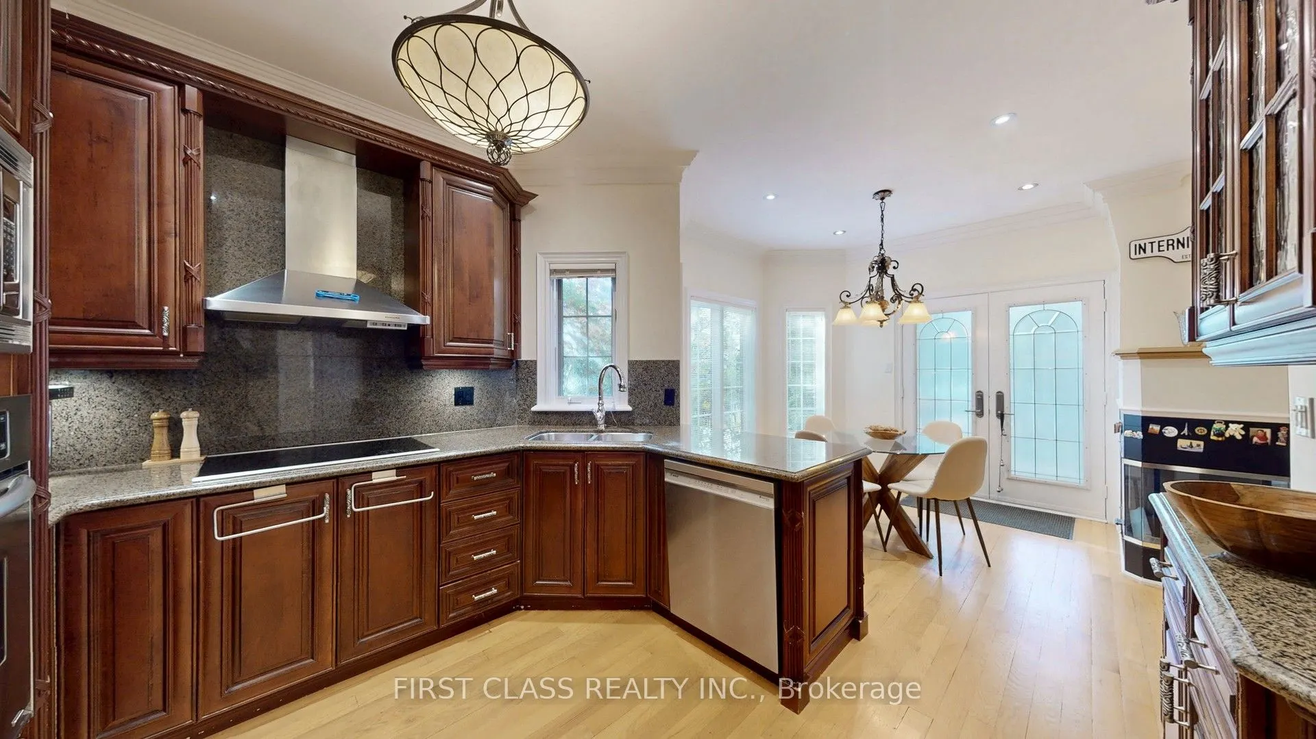 116 Kinloch Crescent