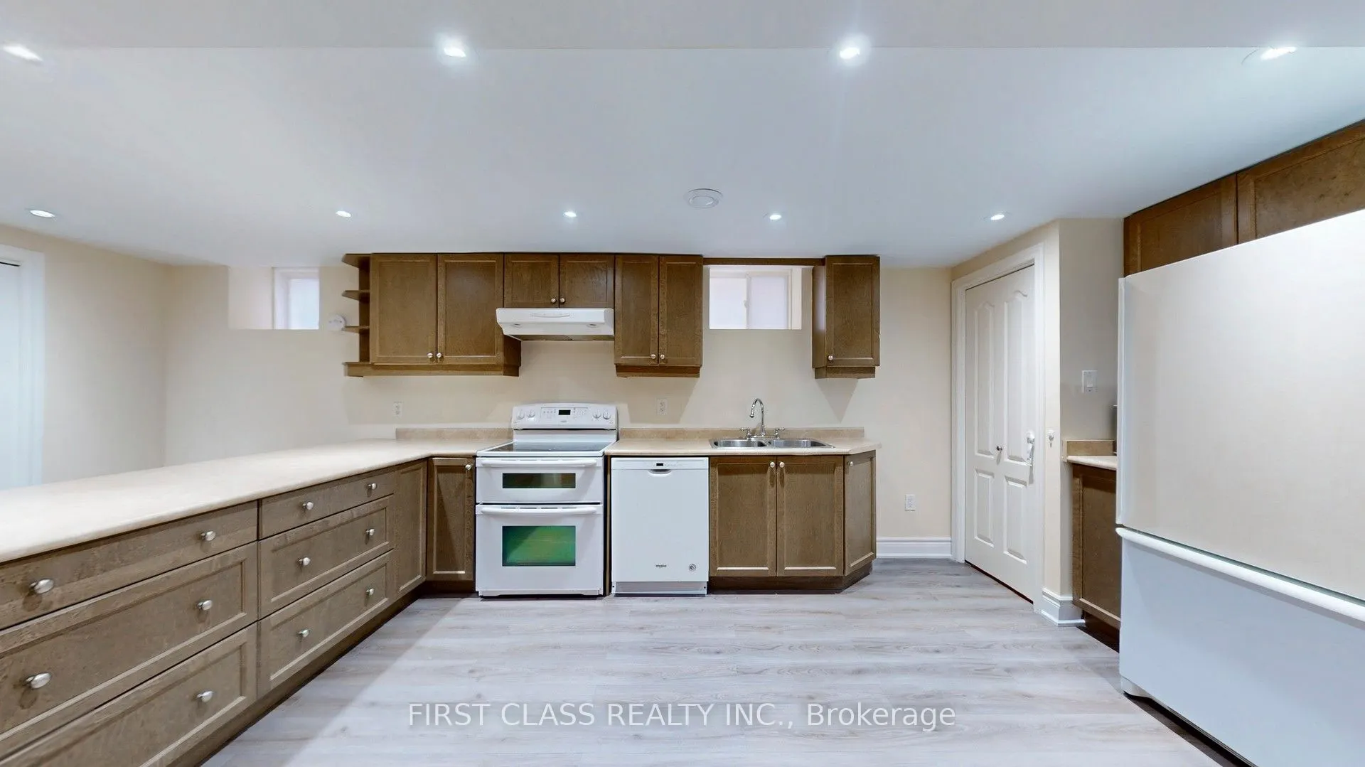116 Kinloch Crescent