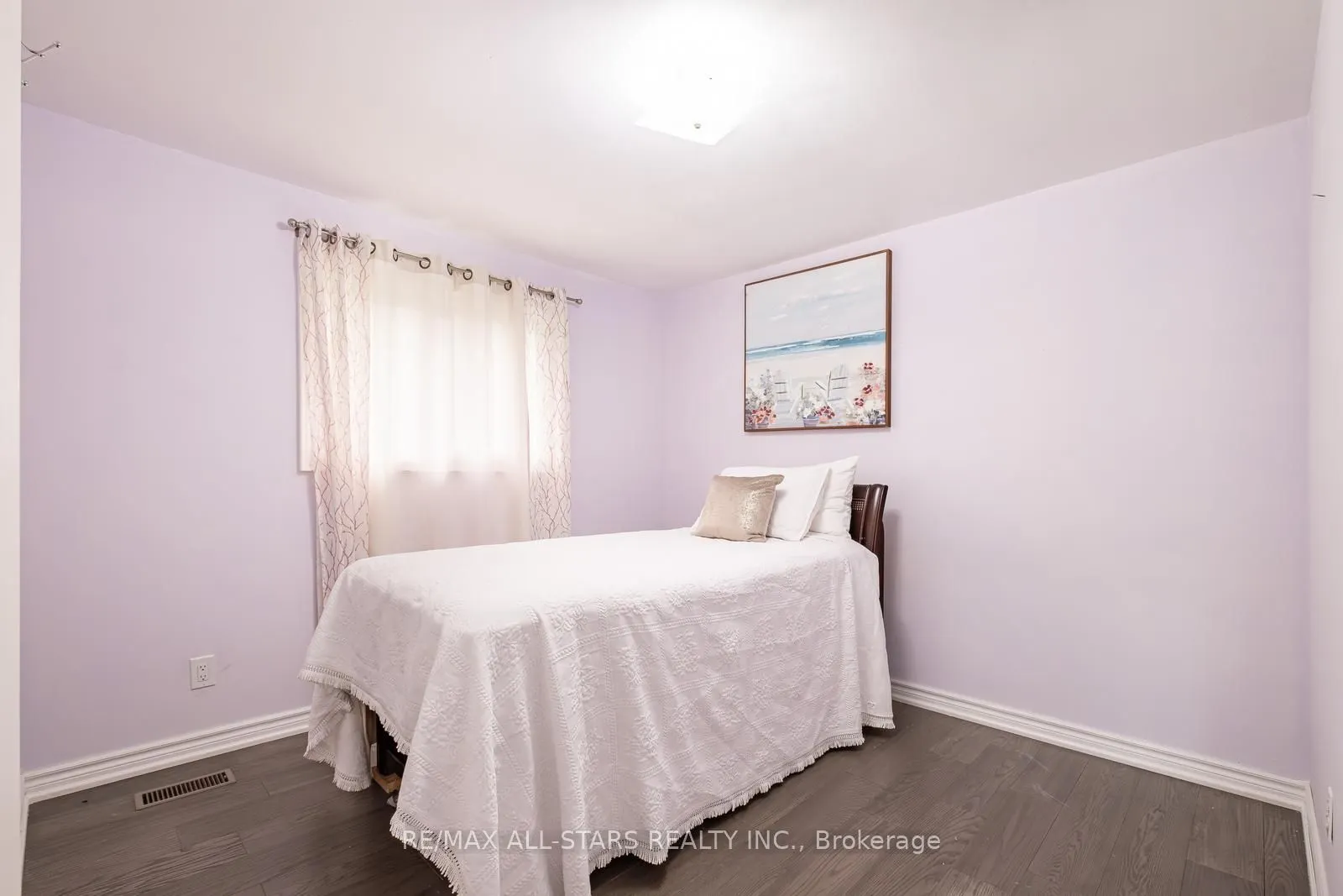 520 Elm Road