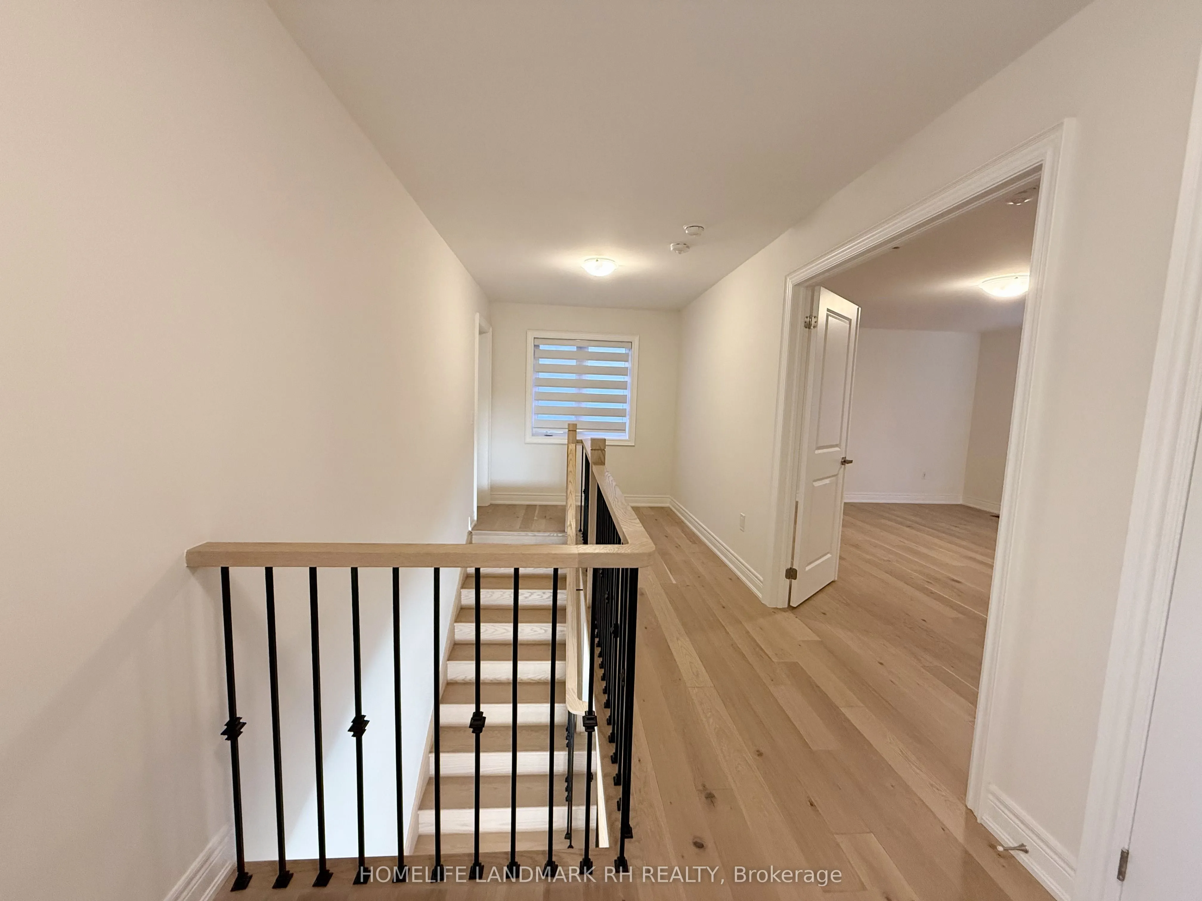 65 Angus Morton Crescent
