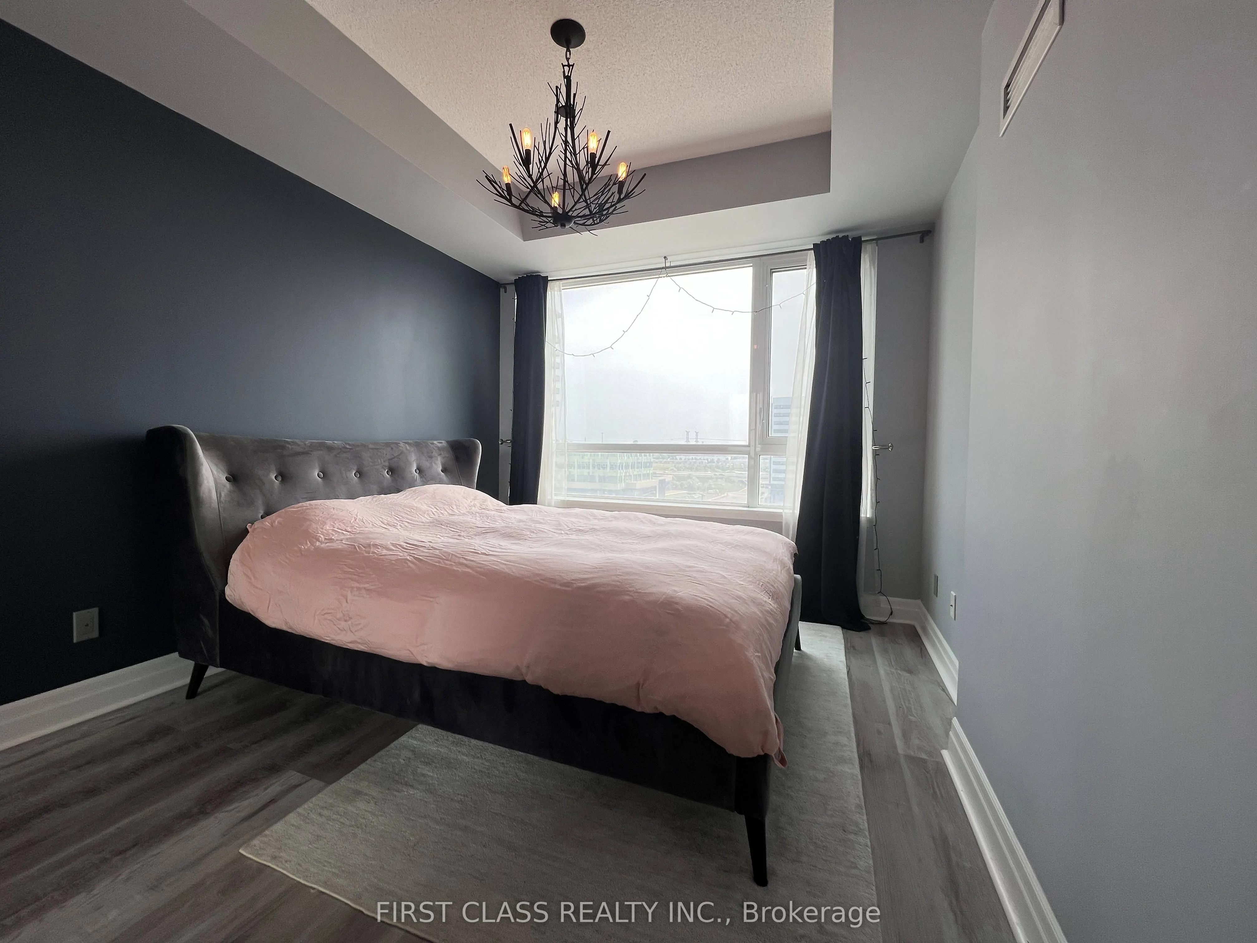 8110 Birchmount Road, #819