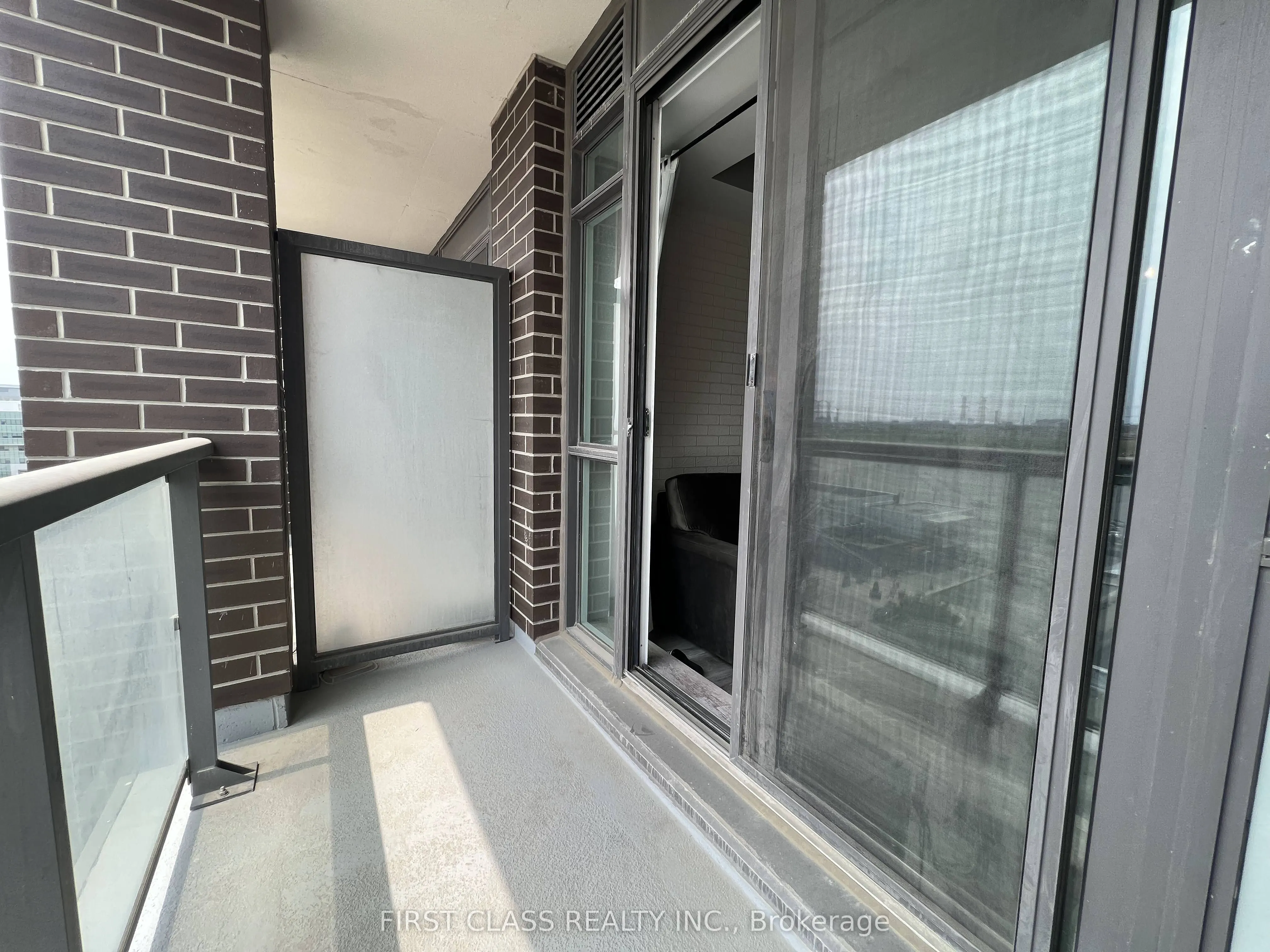 8110 Birchmount Road, #819
