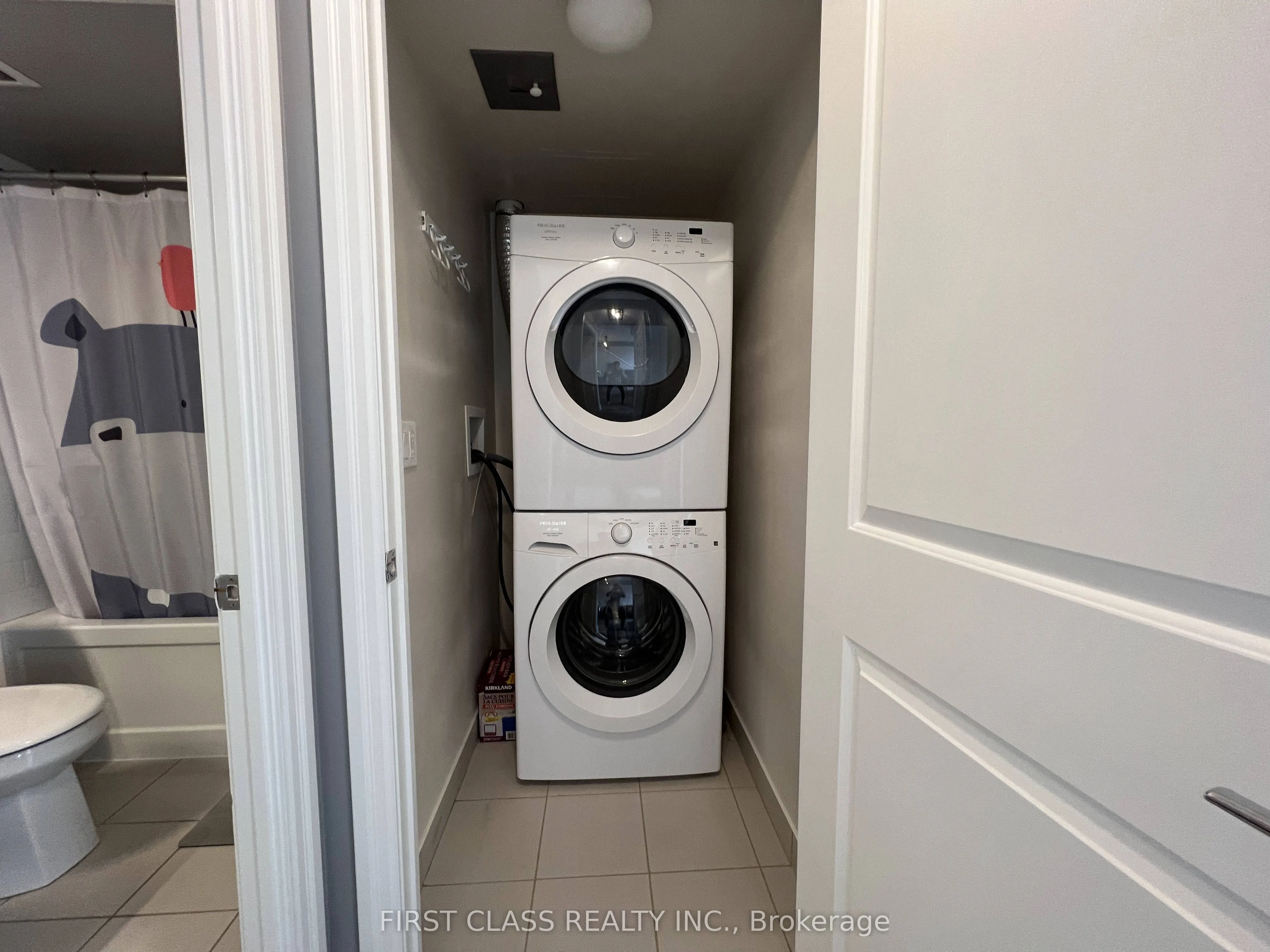 8110 Birchmount Road, #819