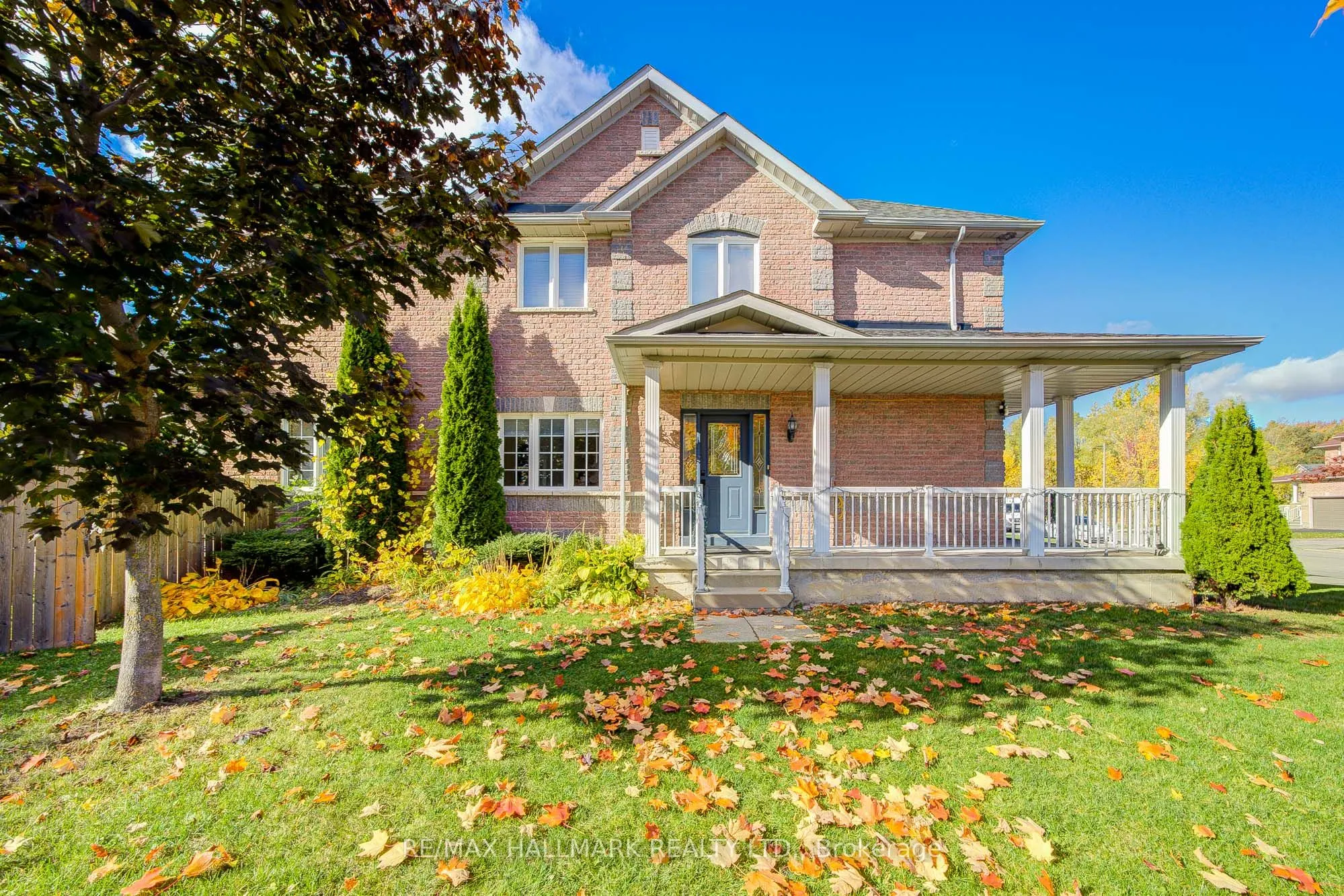 8 Glendower Crescent