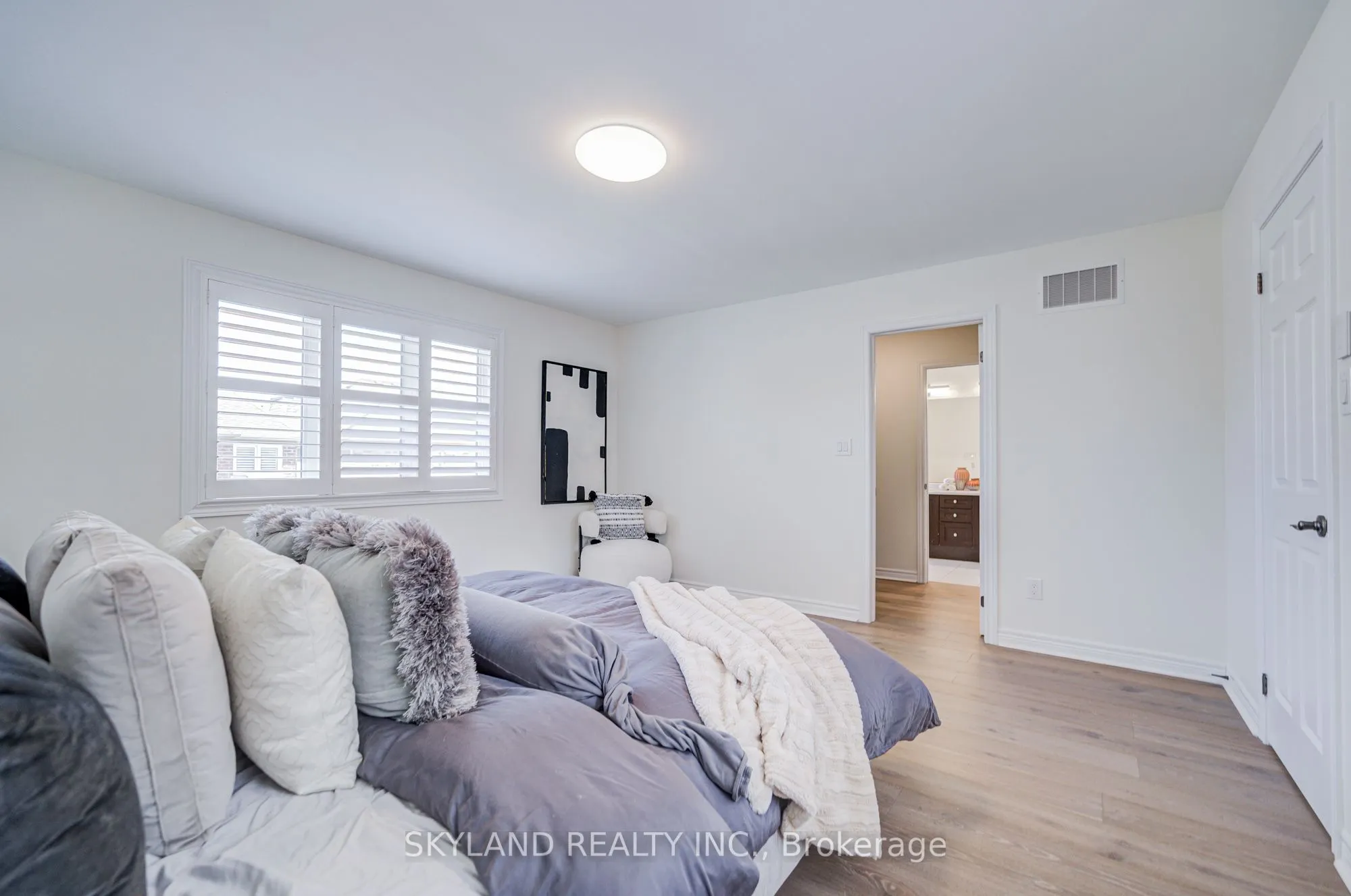 22 James Joyce Drive