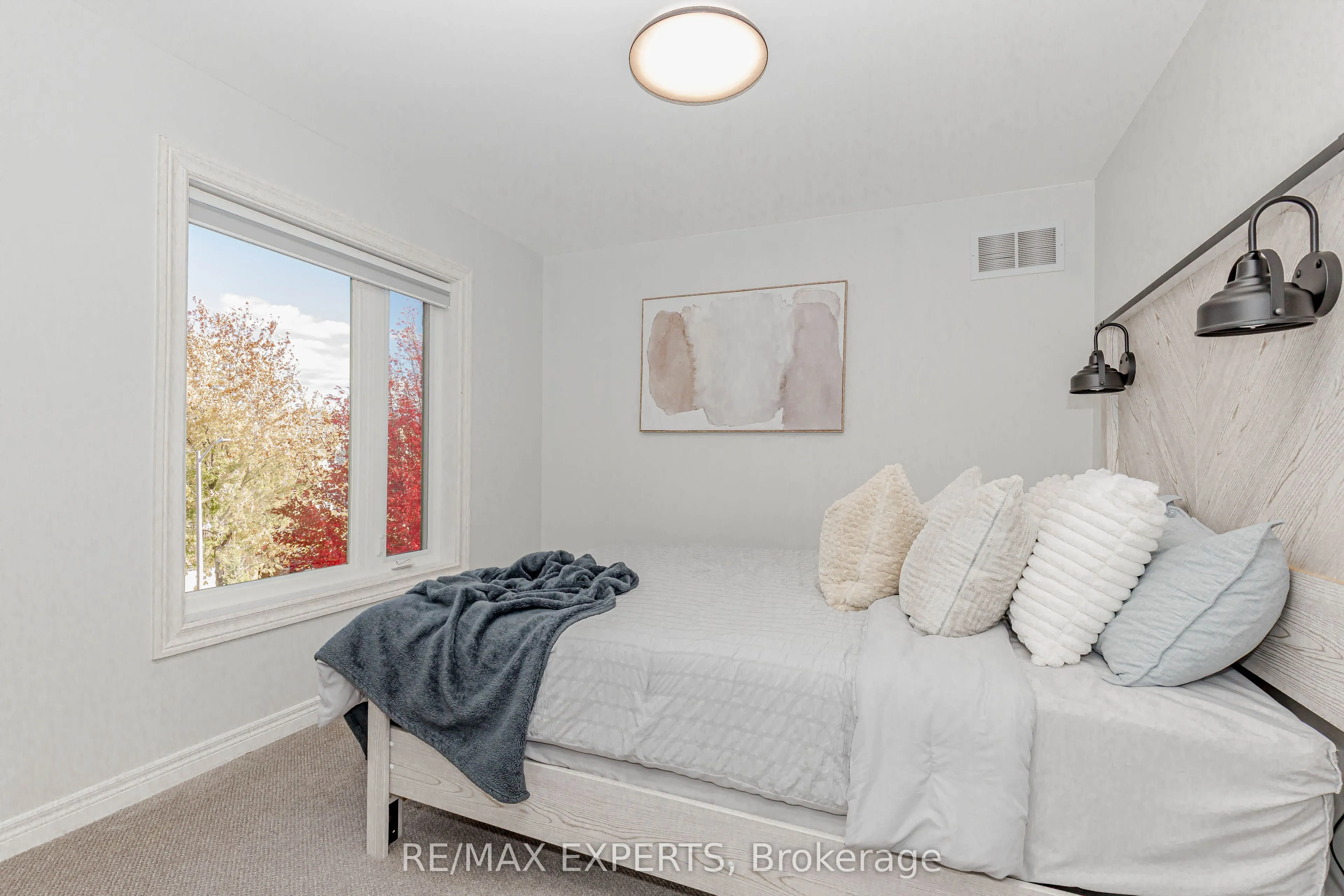 193 Fairlane Crescent