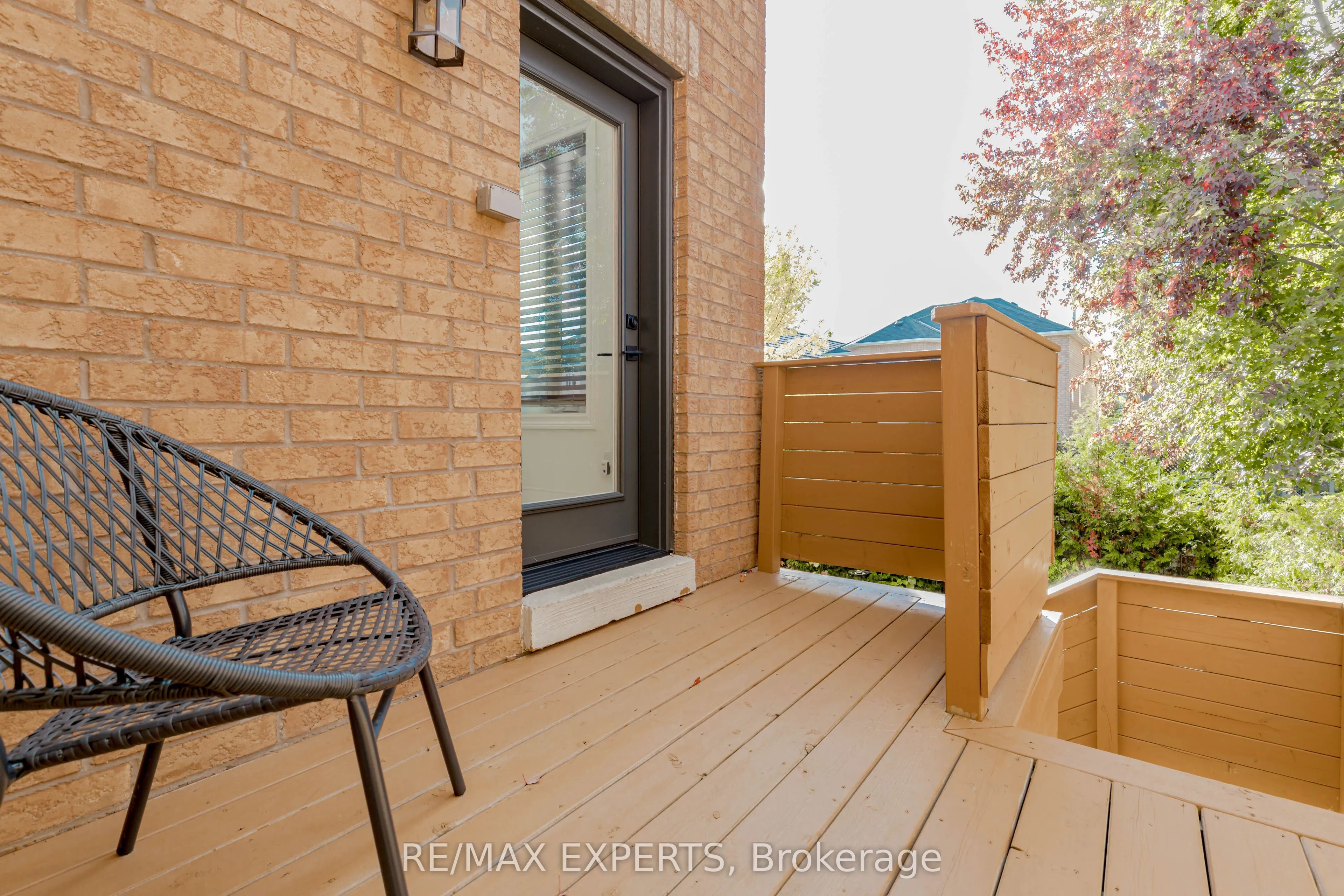 193 Fairlane Crescent