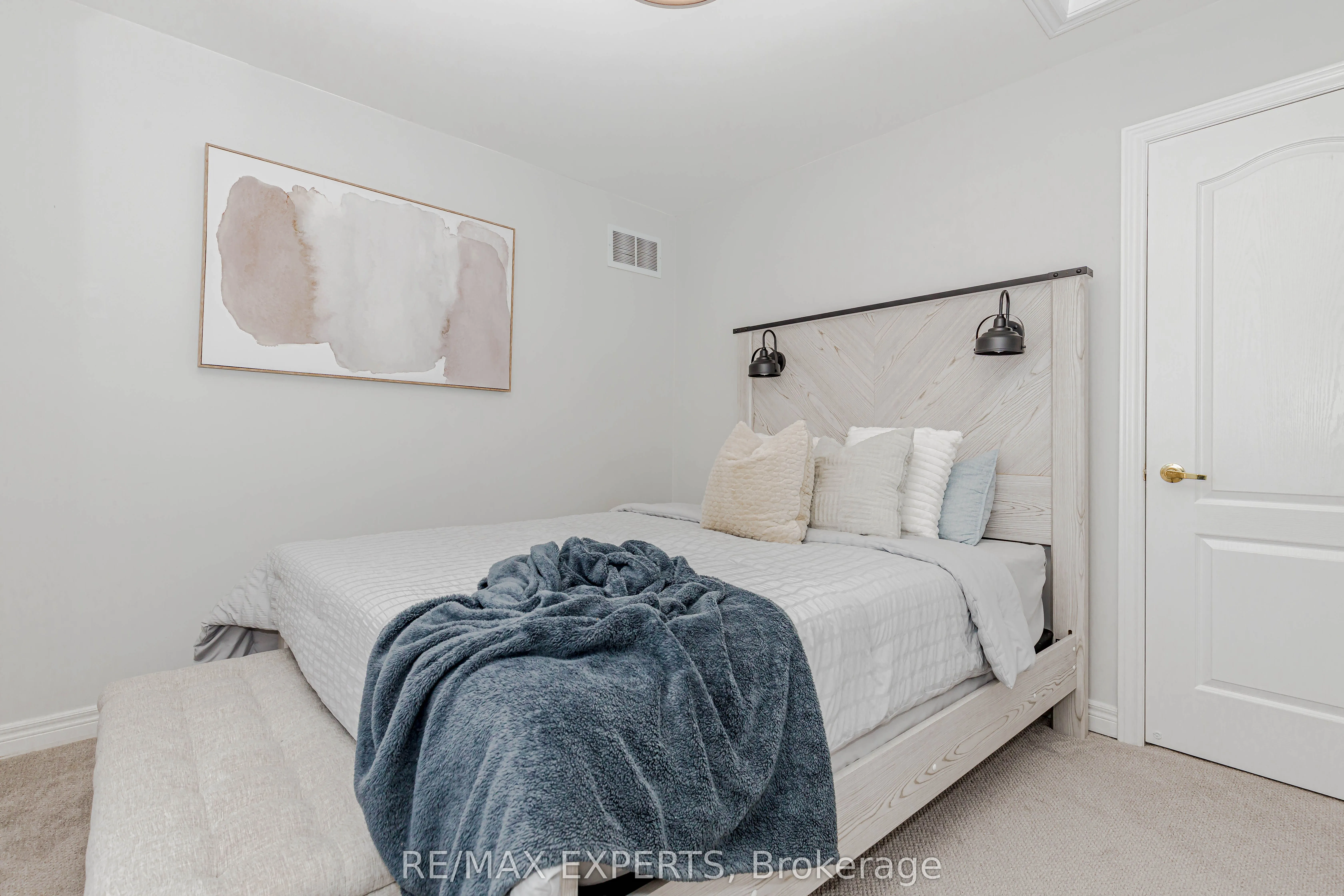 193 Fairlane Crescent