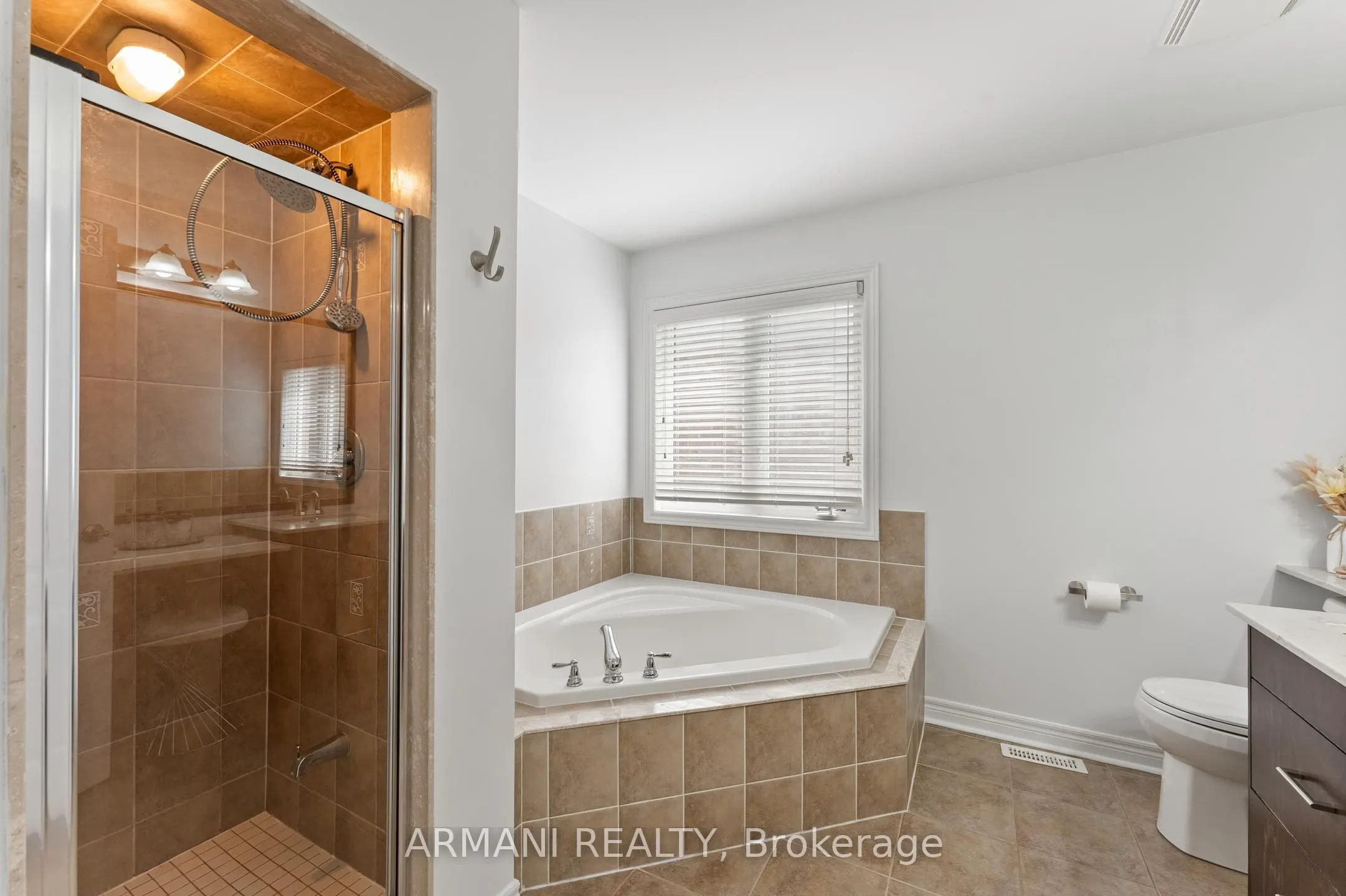 44 Alex Black Street