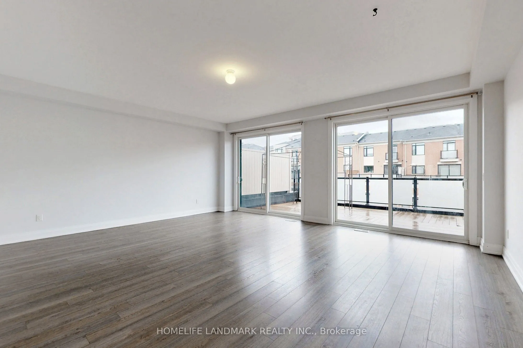 47 Sparks Street