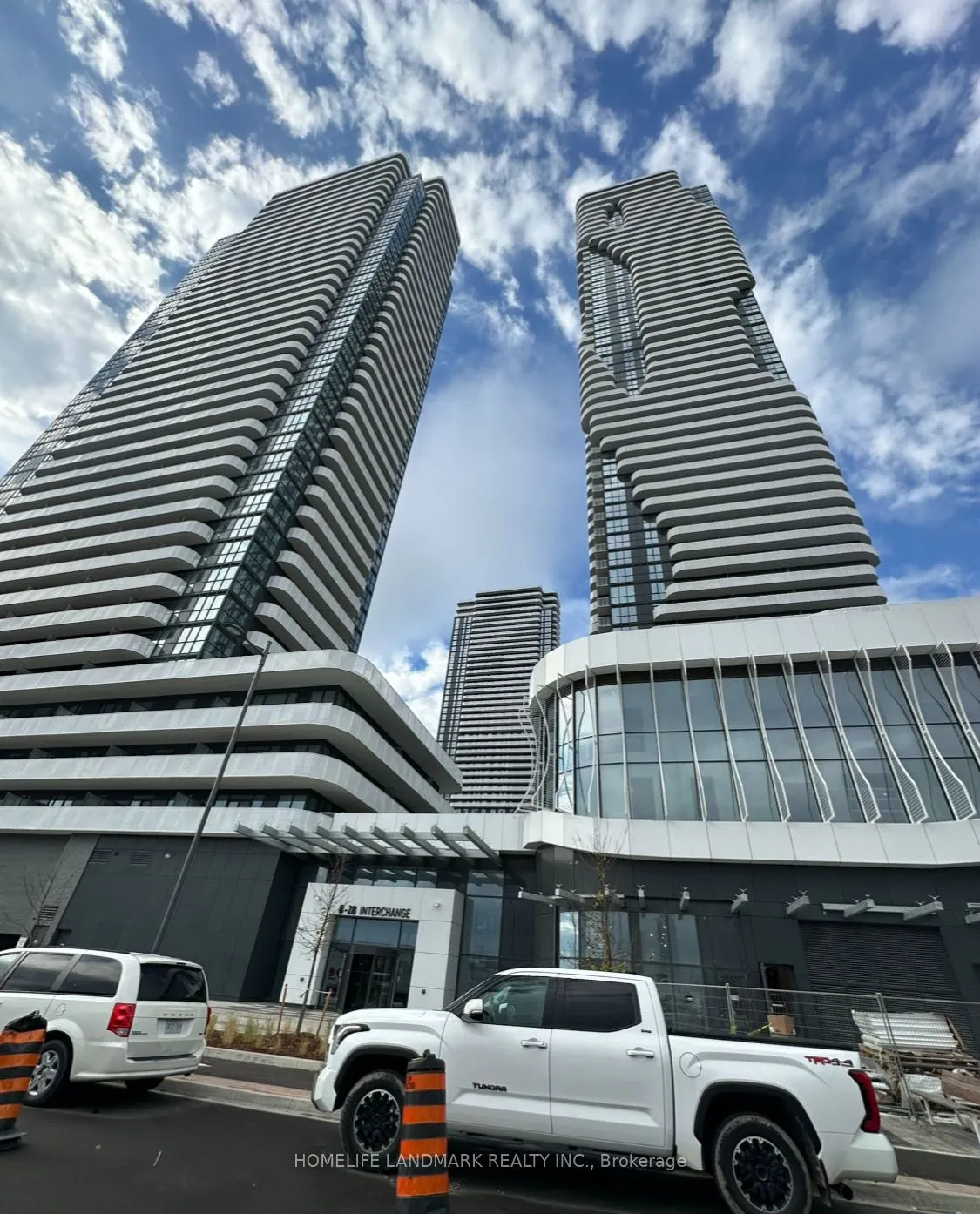 28 Interchange Way, #3815