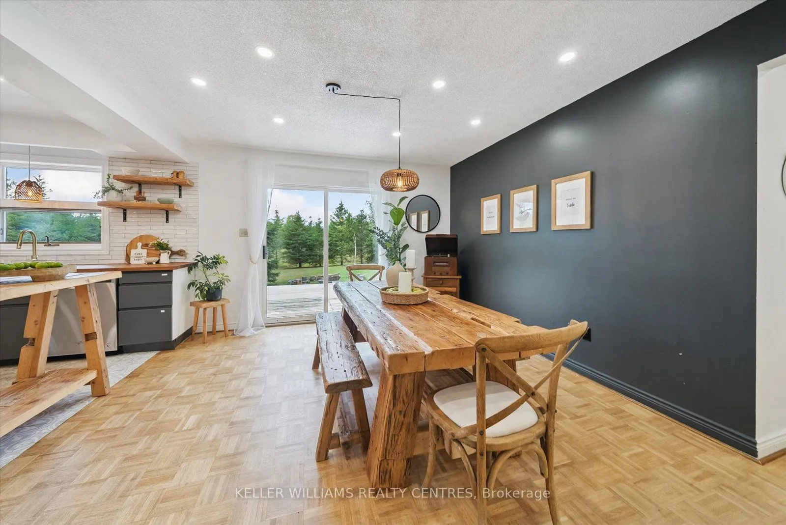 25154 Valley View Drive
