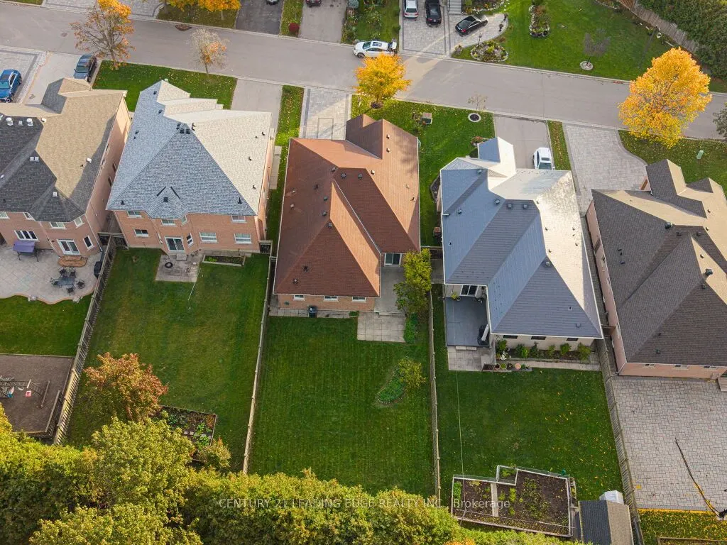 52 Sabiston Drive