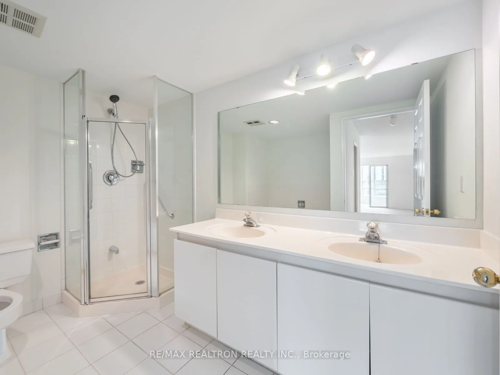 7905 BAYVIEW Avenue, #1005