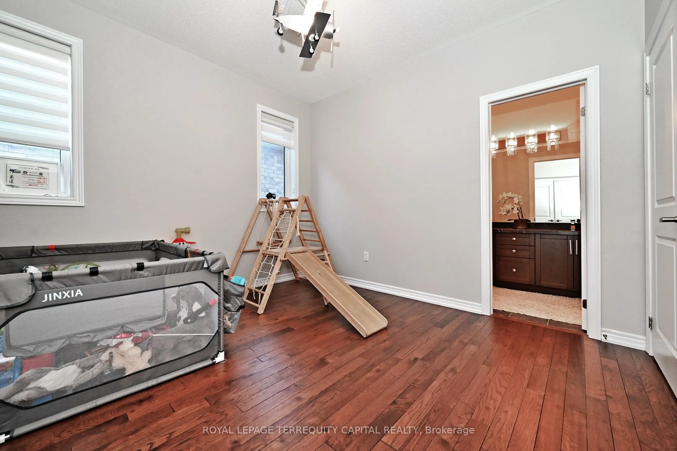 14 Beaconsfield Drive