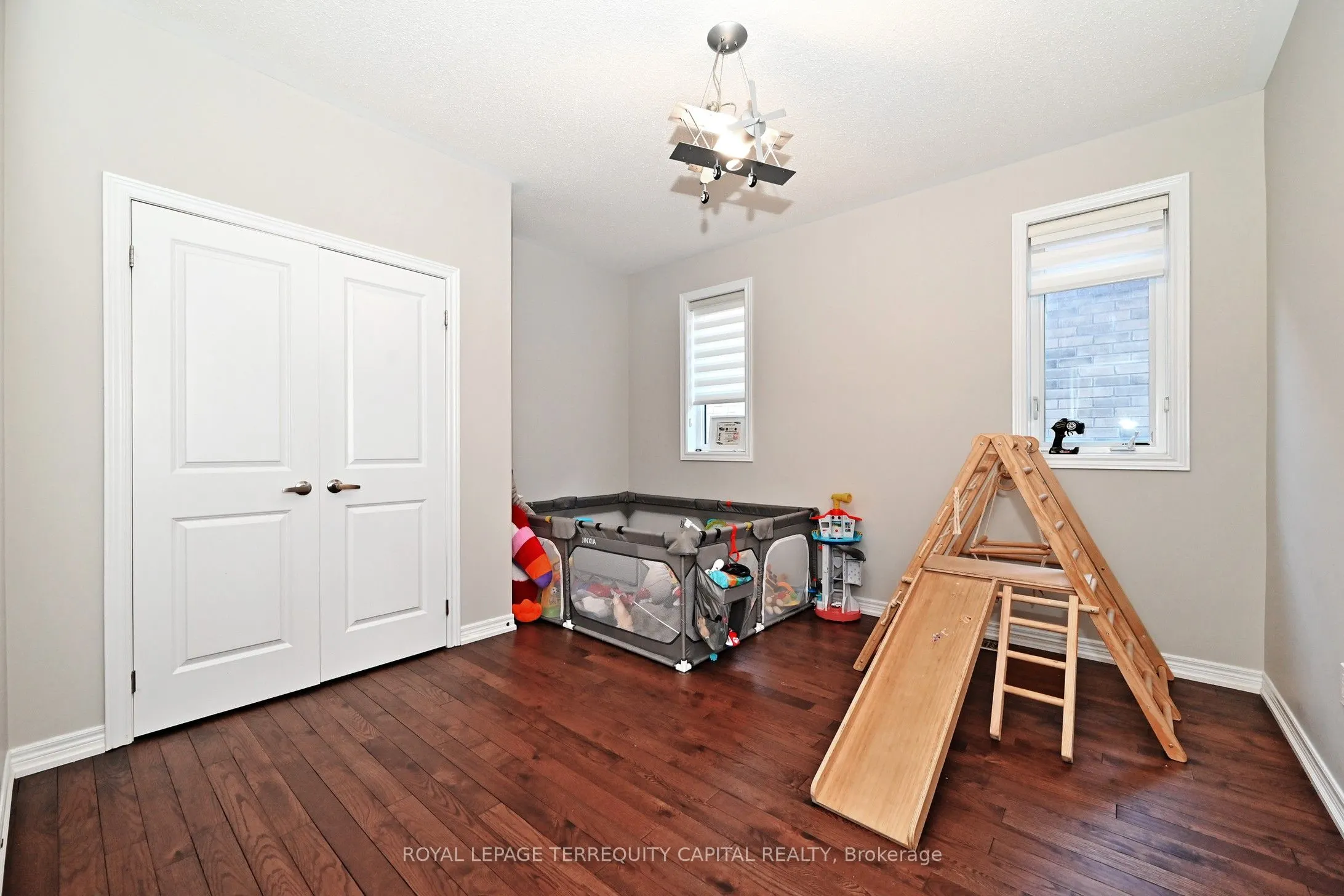 14 Beaconsfield Drive