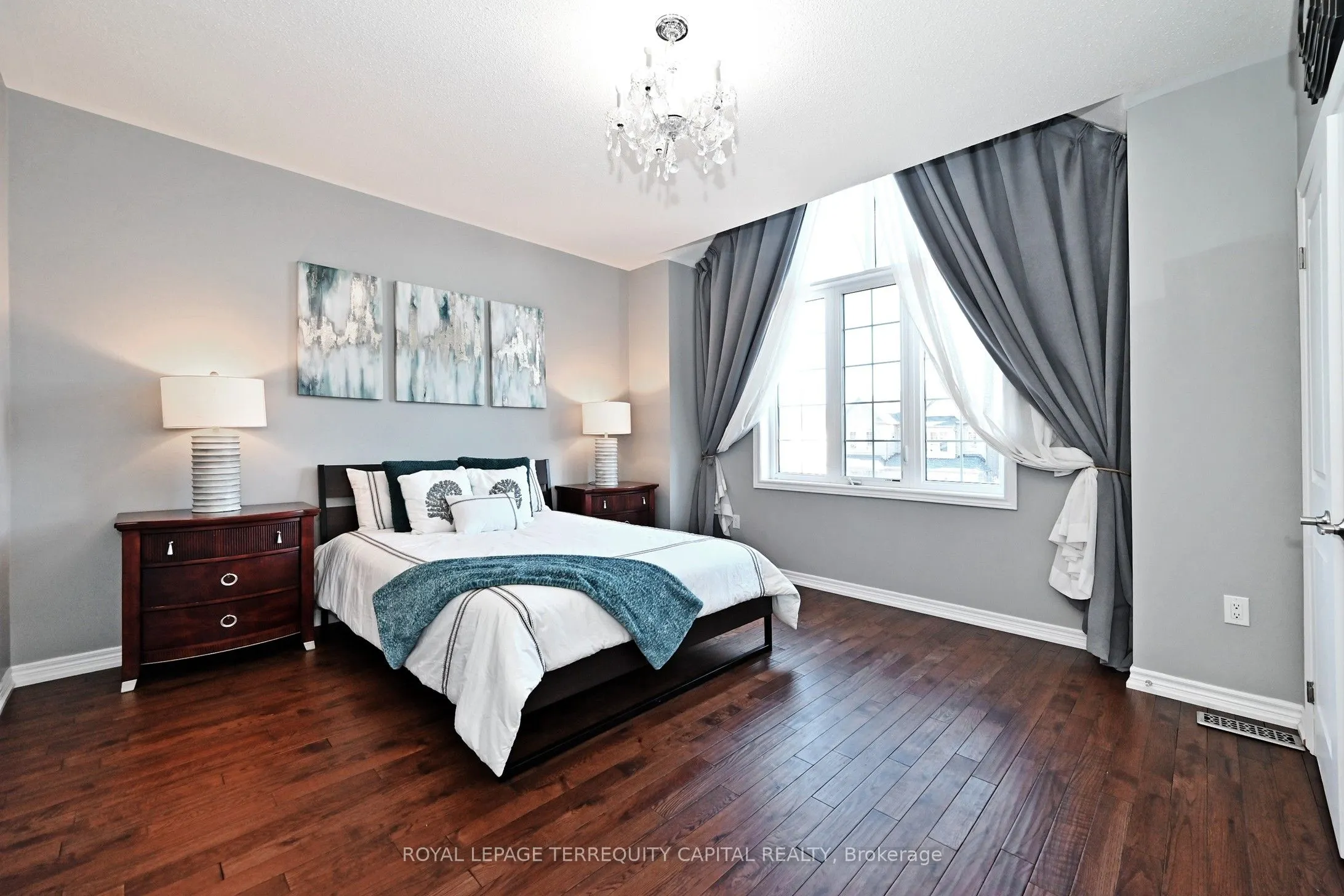 14 Beaconsfield Drive