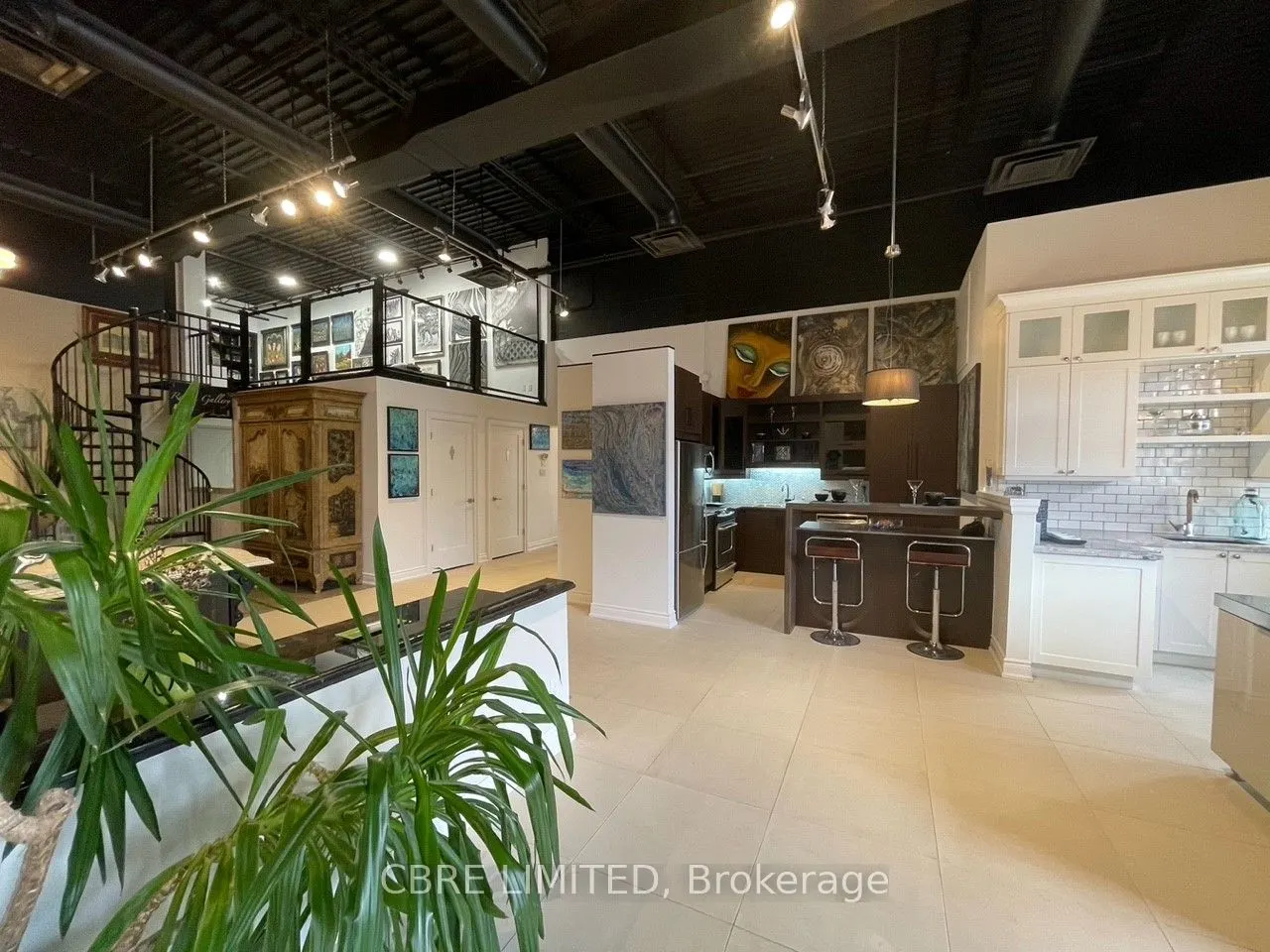 170 West Beaver Creek Road, #Unit 1-2