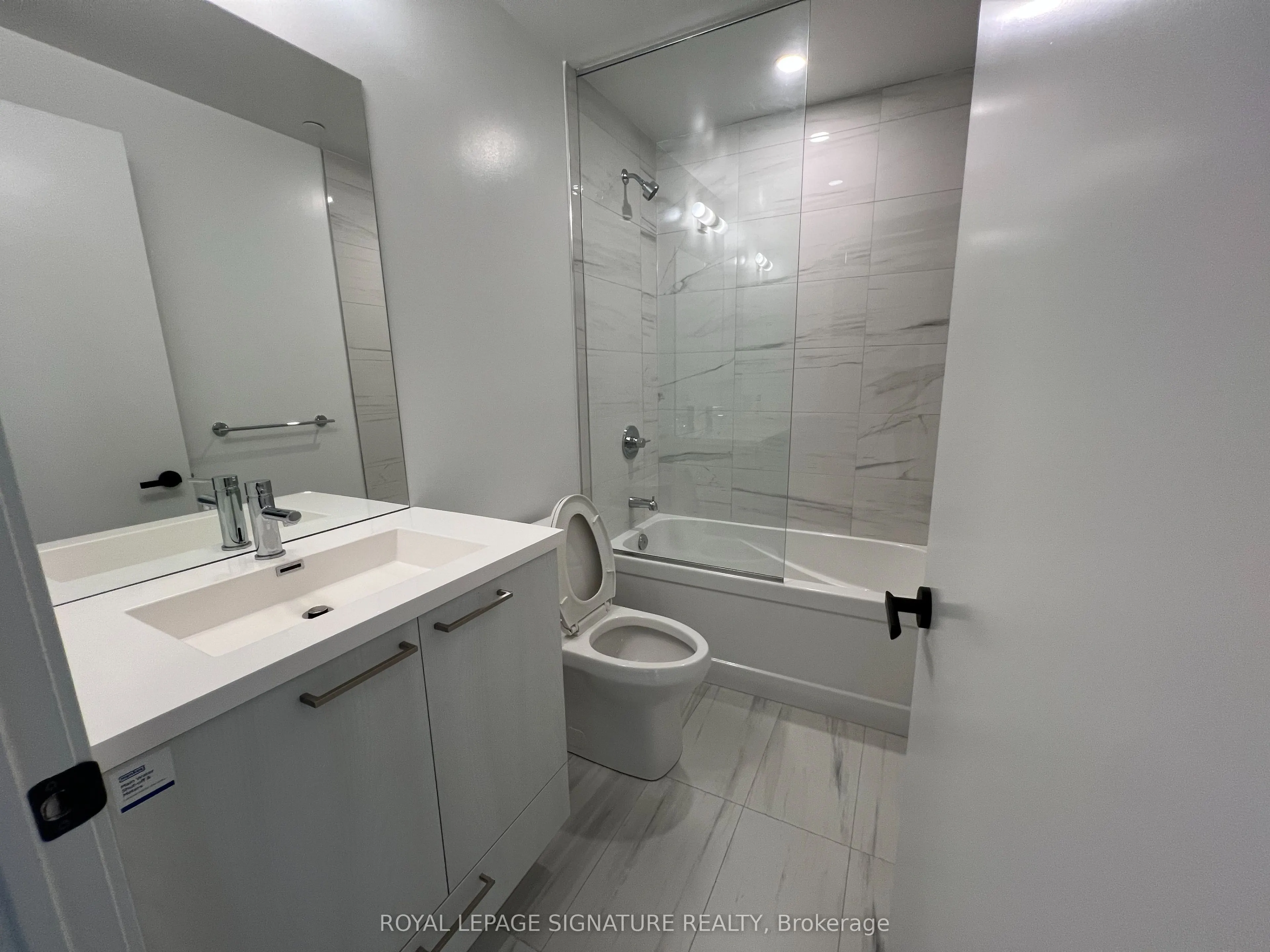 225 Commerce Street, #2508