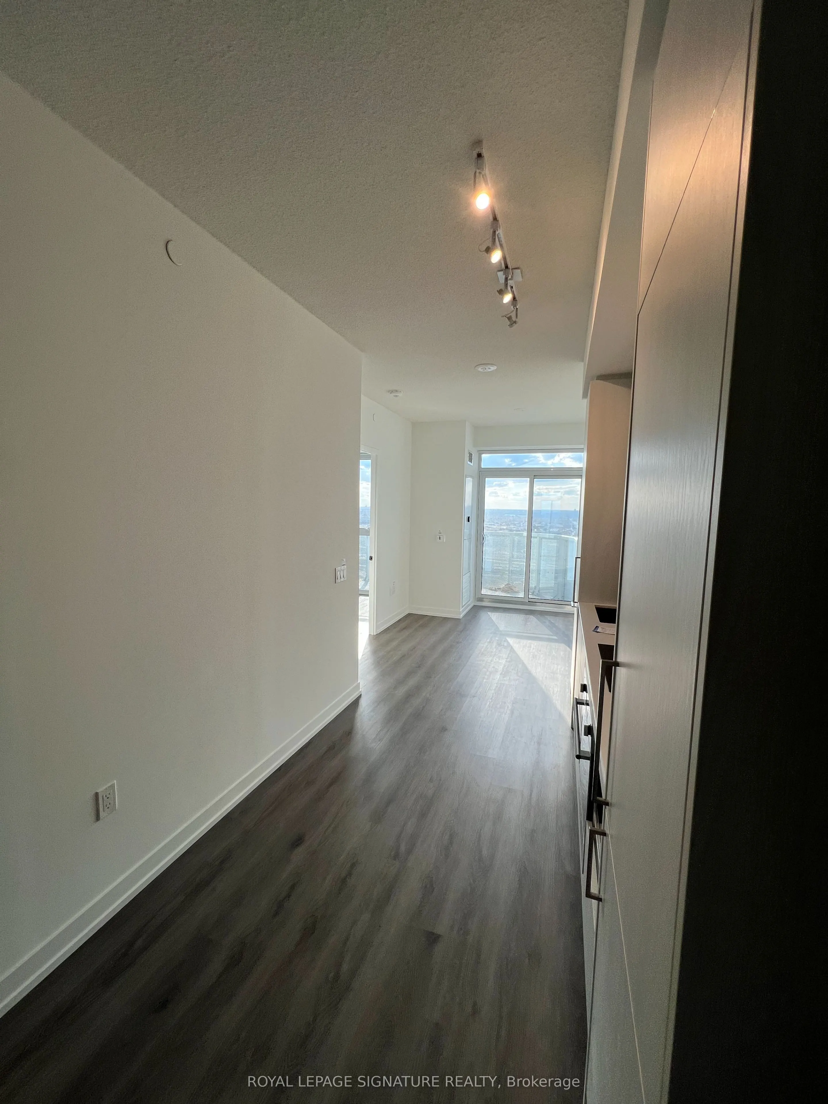 225 Commerce Street, #2508