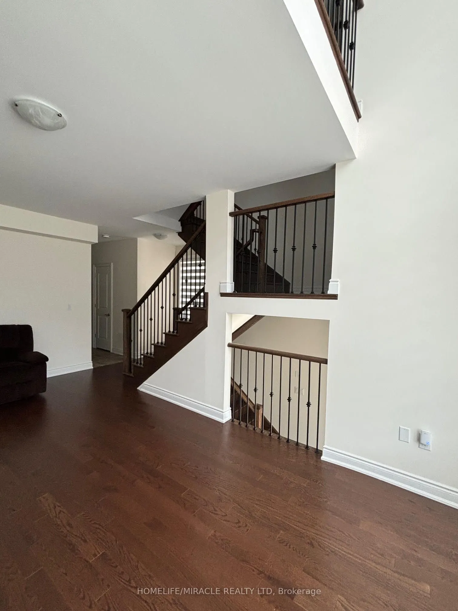 8 Bennington Road