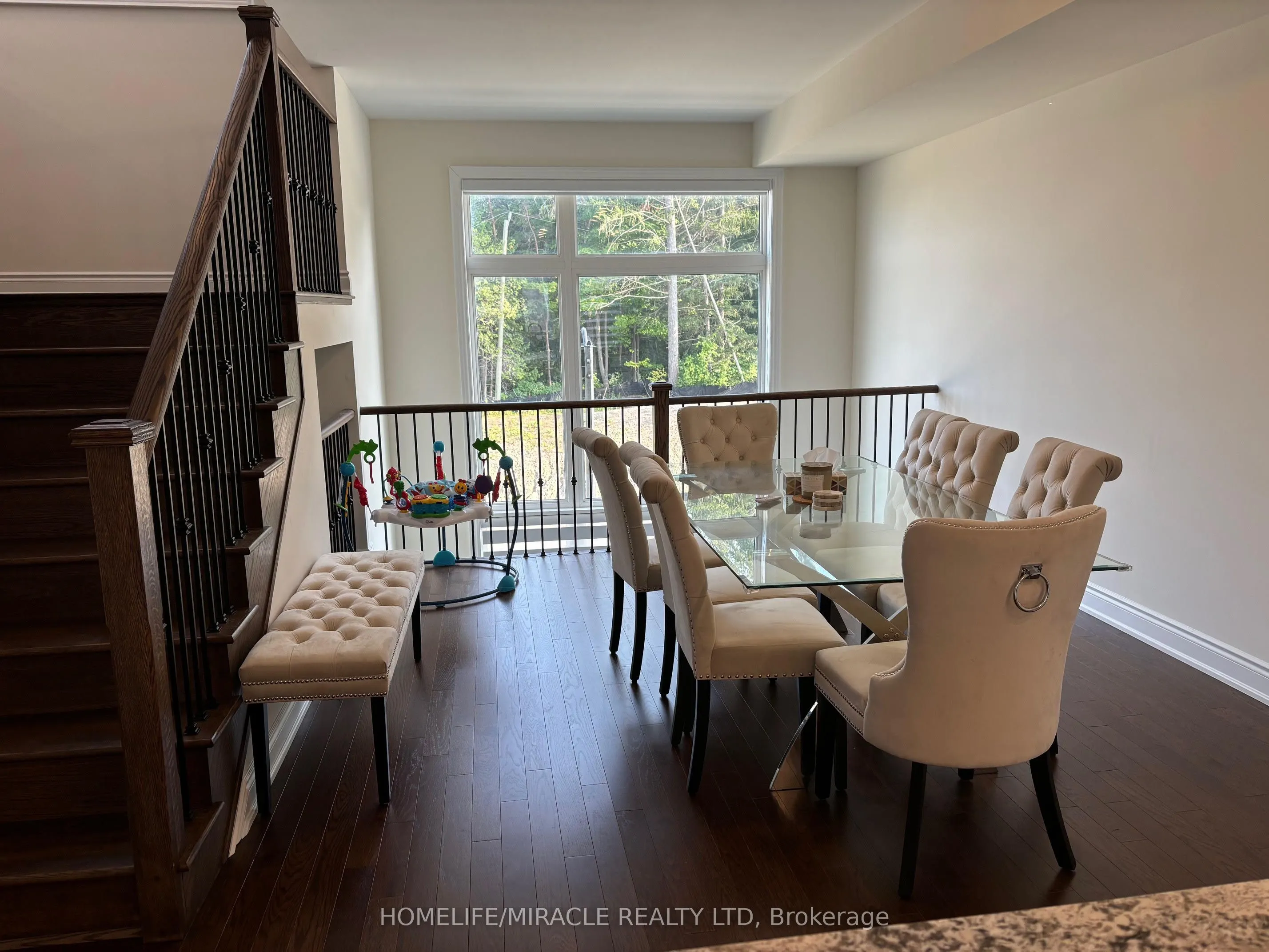 8 Bennington Road