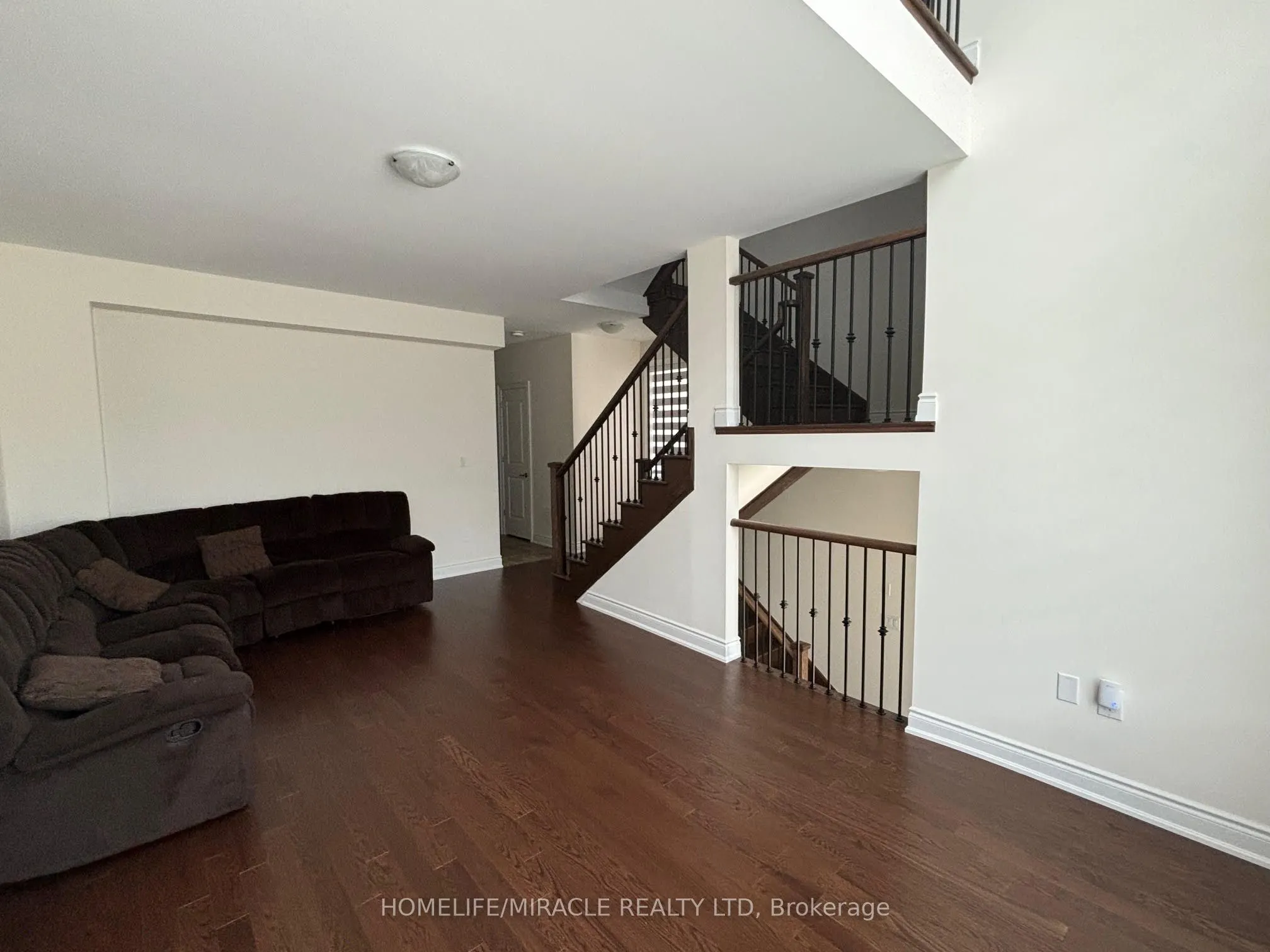 8 Bennington Road