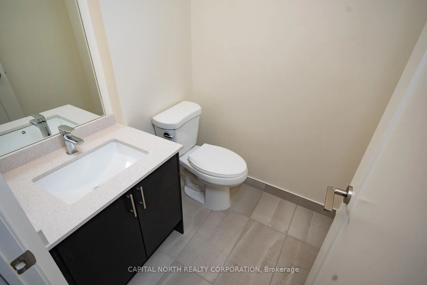 9000 Jane Street, #919