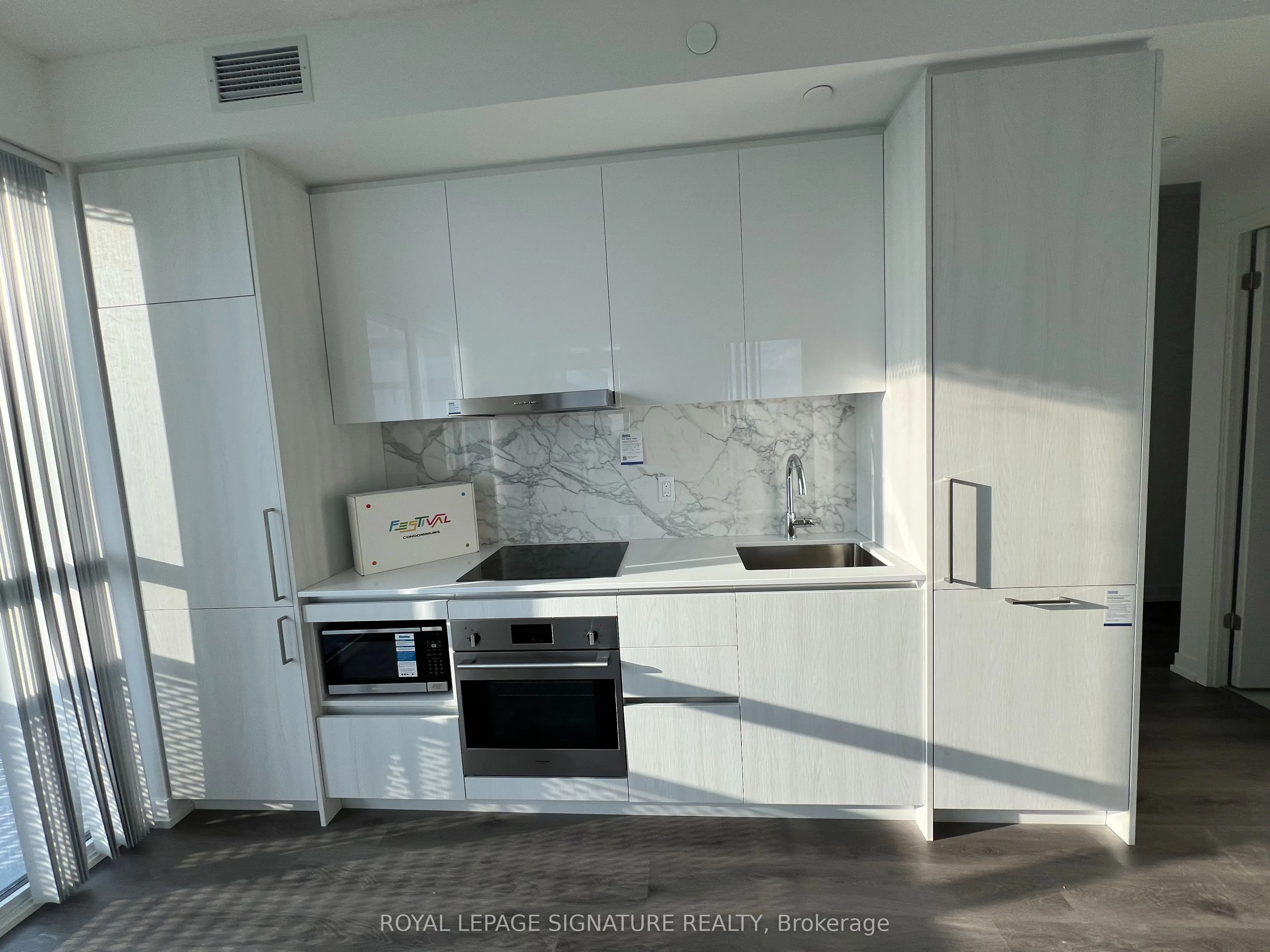 225 Commerce Street, #2506