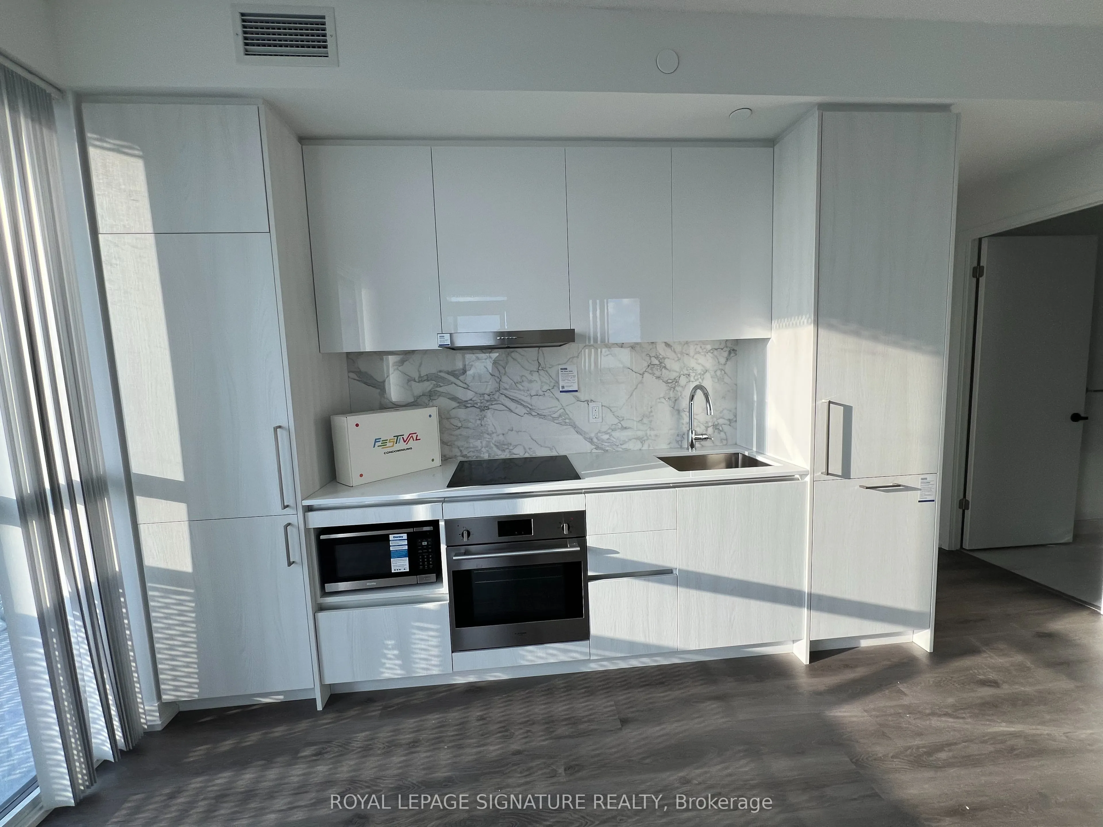 225 Commerce Street, #2506