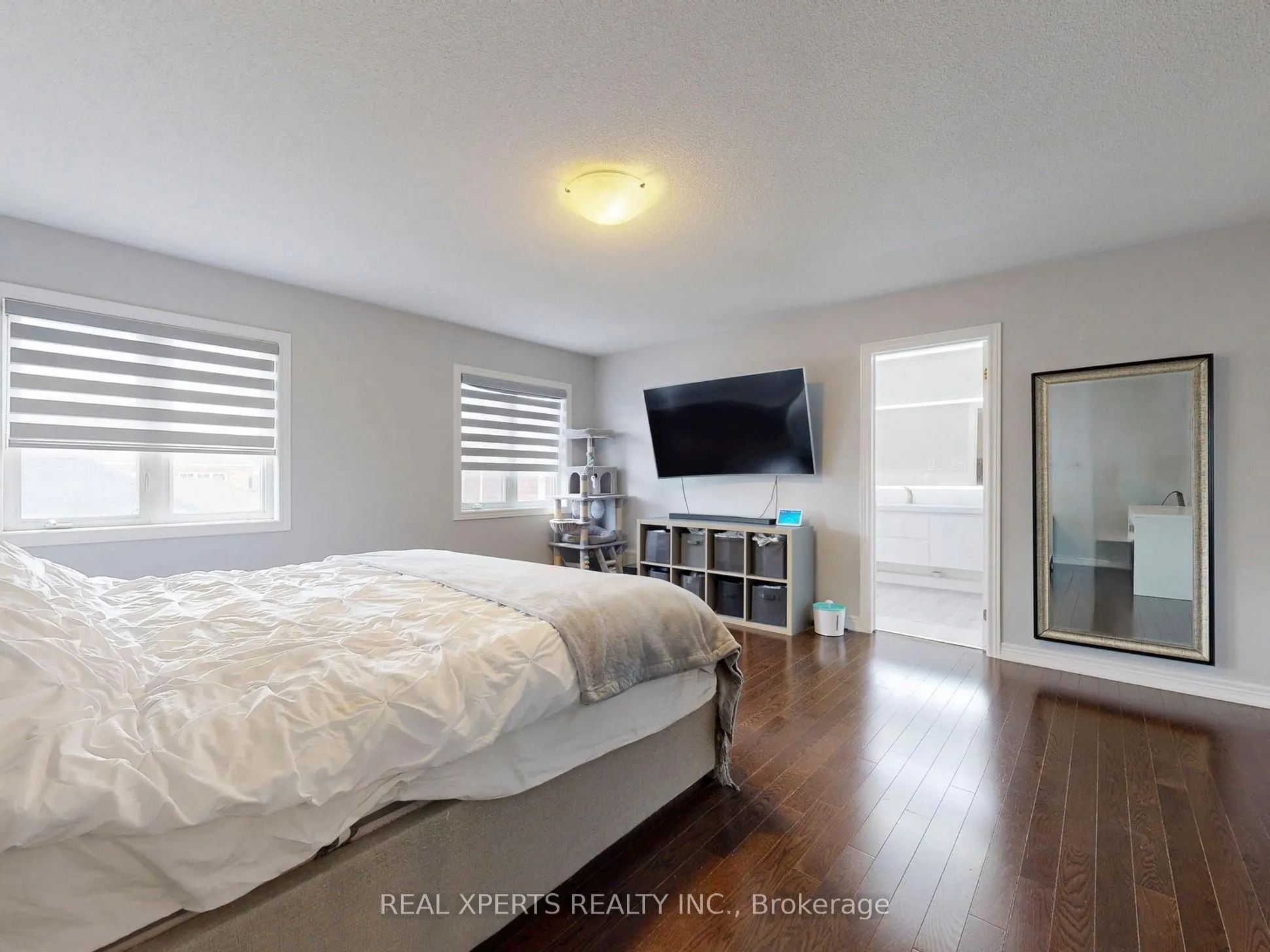221 The Meadows Avenue
