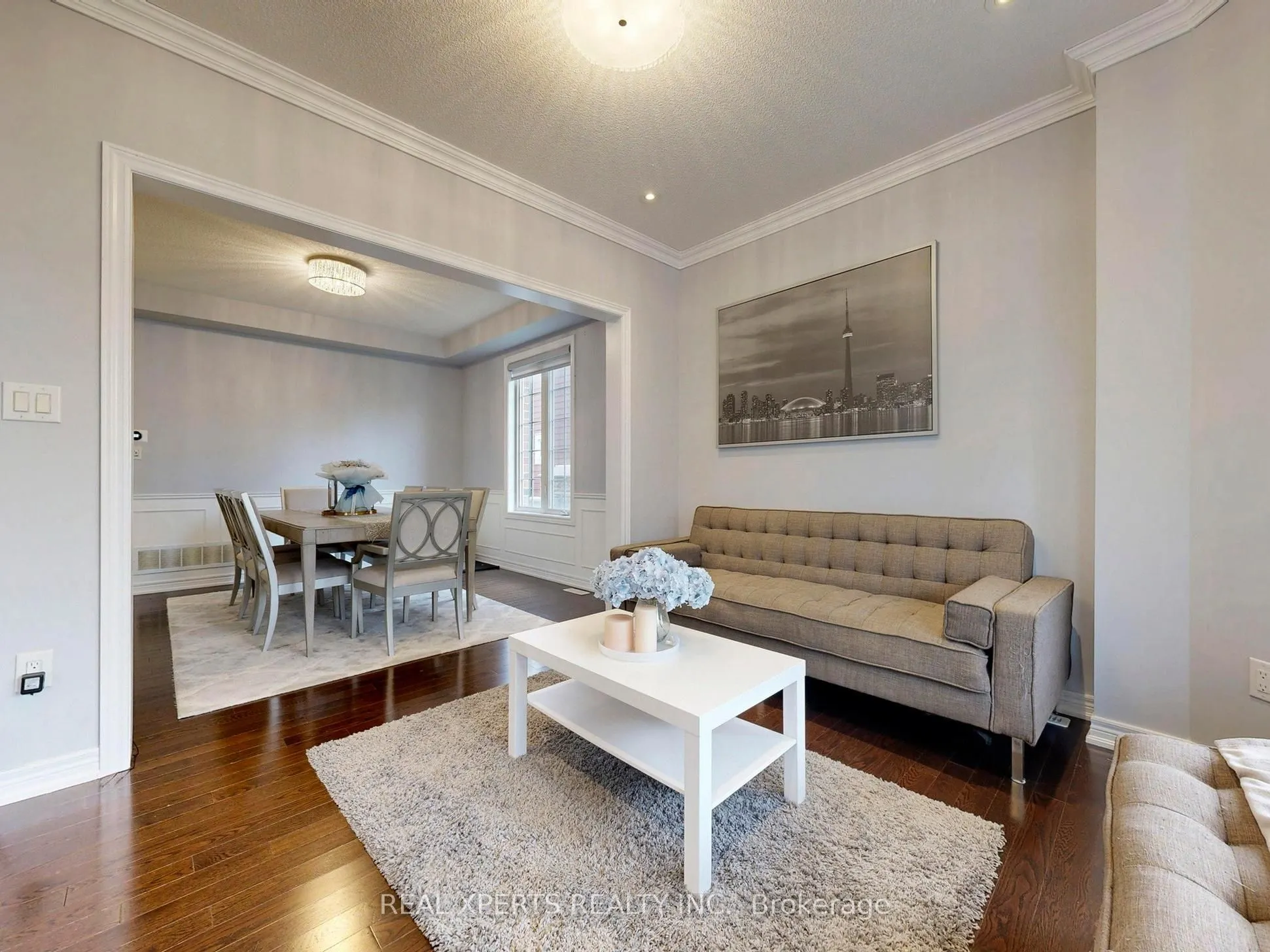 221 The Meadows Avenue