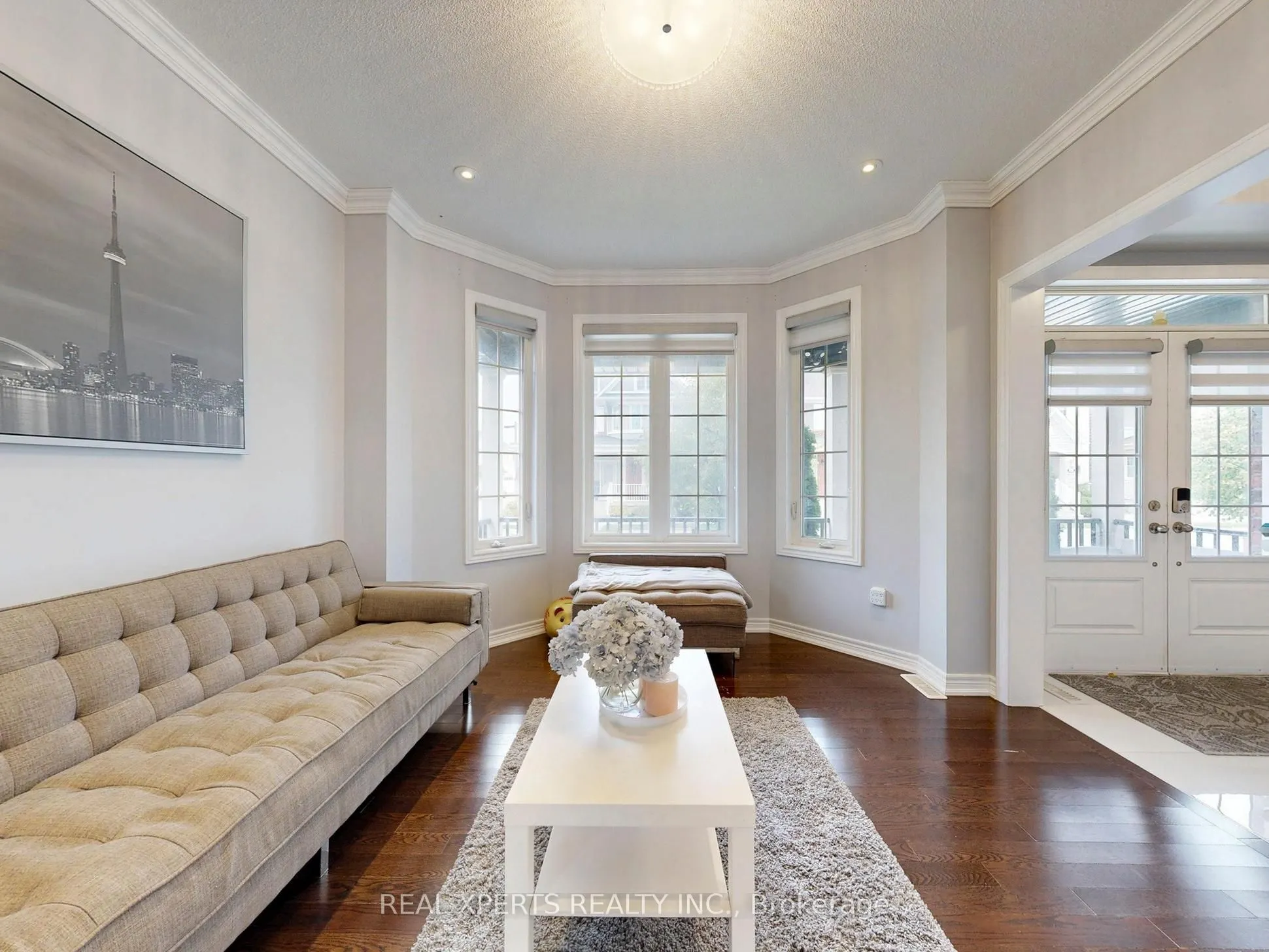 221 The Meadows Avenue