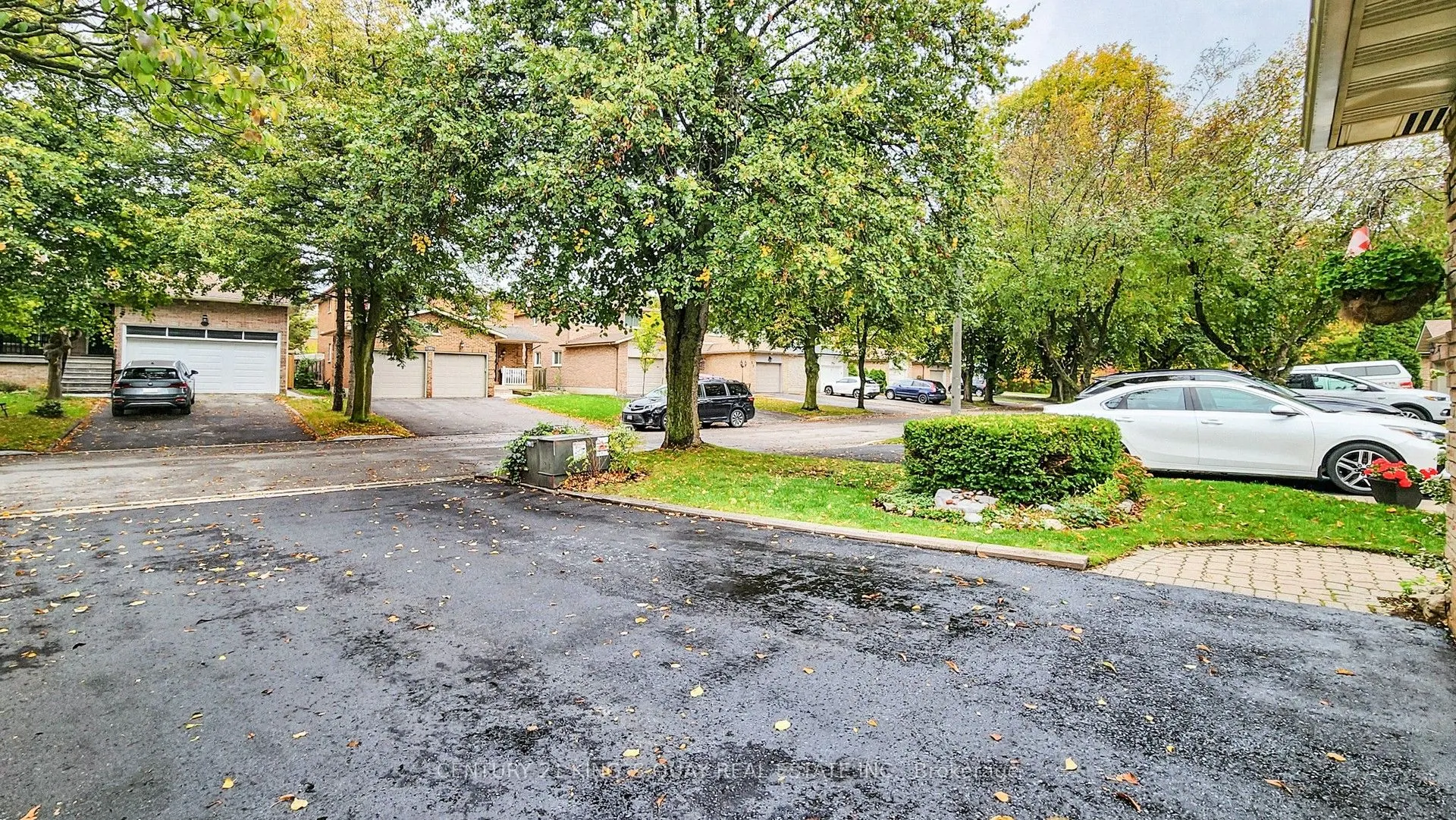 47 Radford Crescent