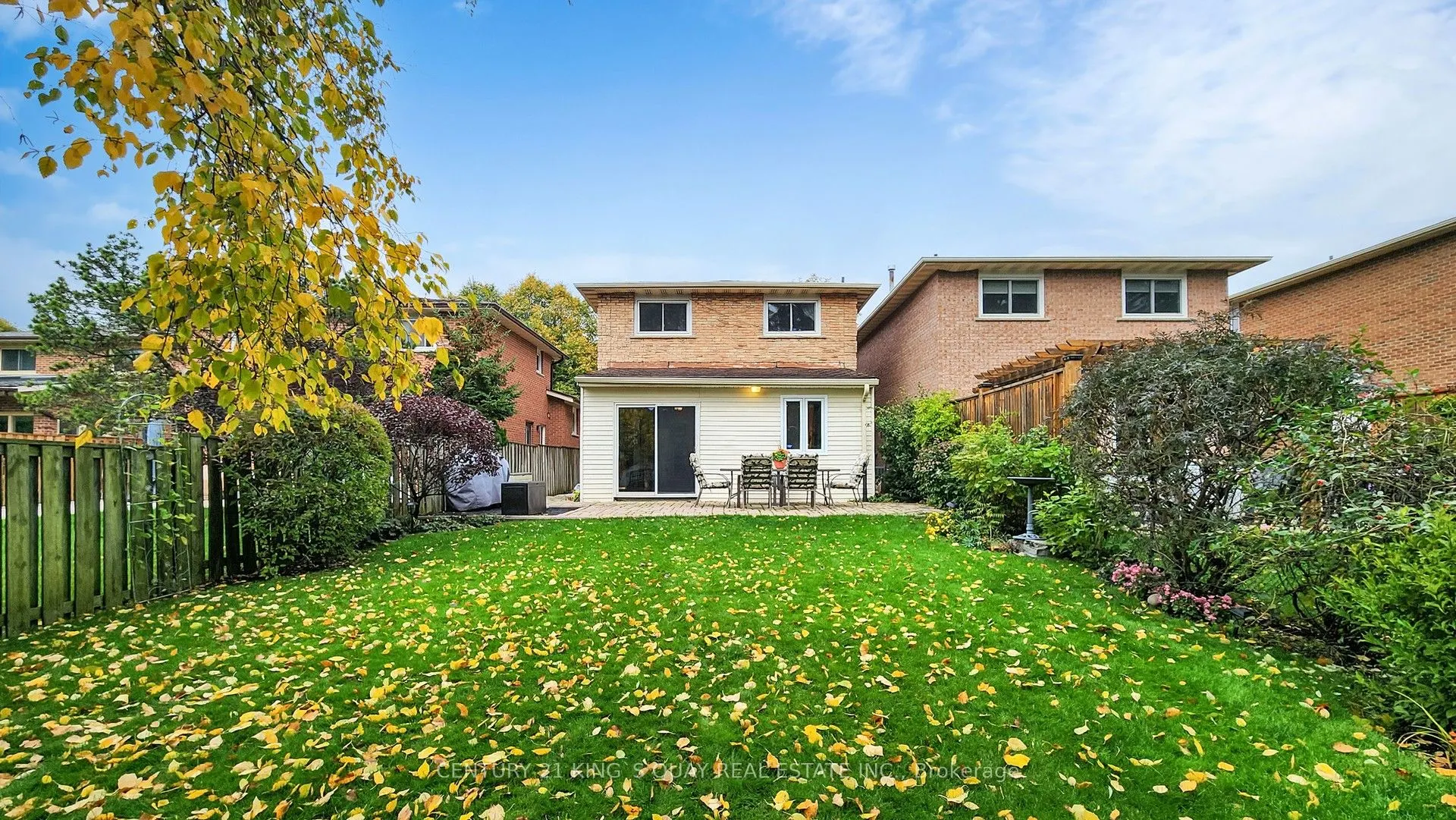 47 Radford Crescent